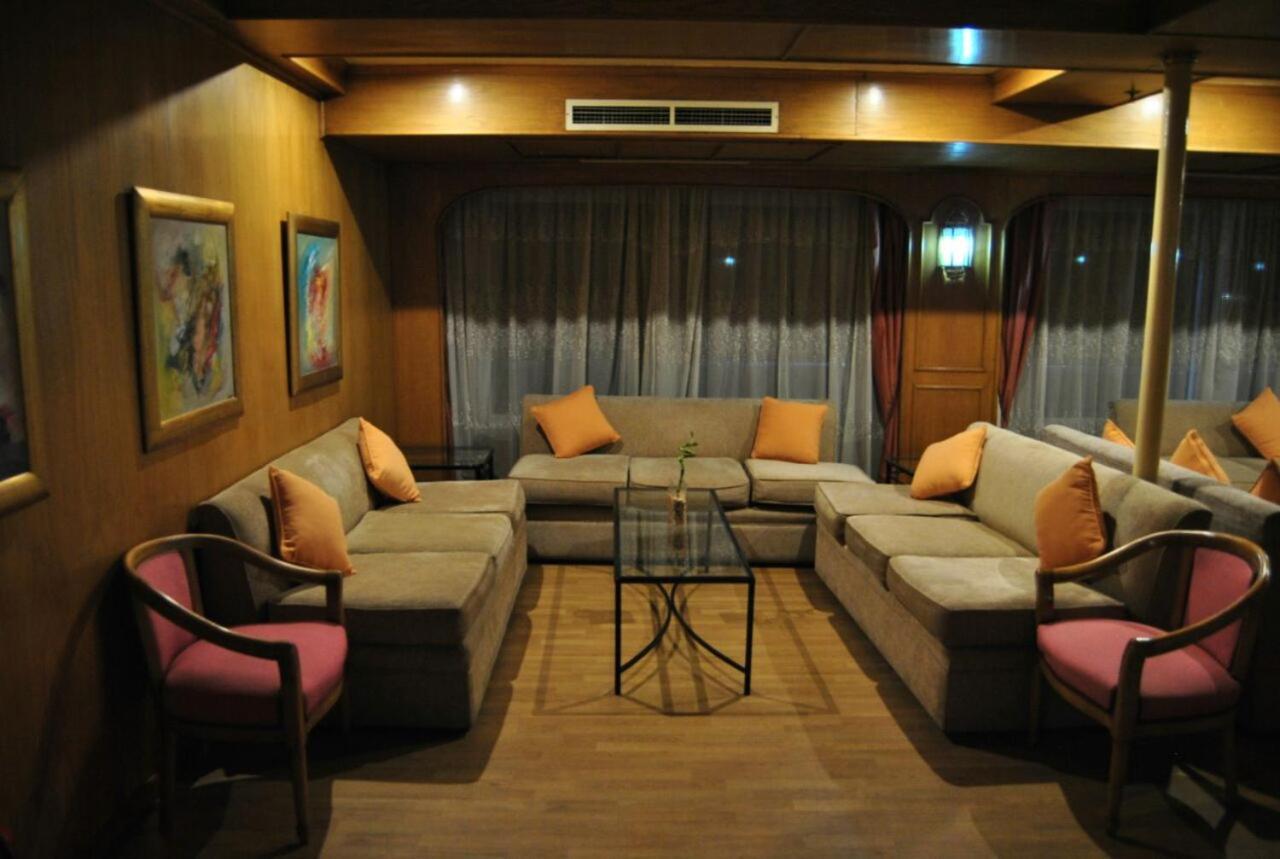 Upper Sky Tours: Luxor-aswan Nile Cruise Experience