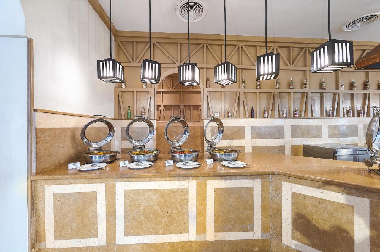 Grand Makadi - Couples And Families Only Resort 5*