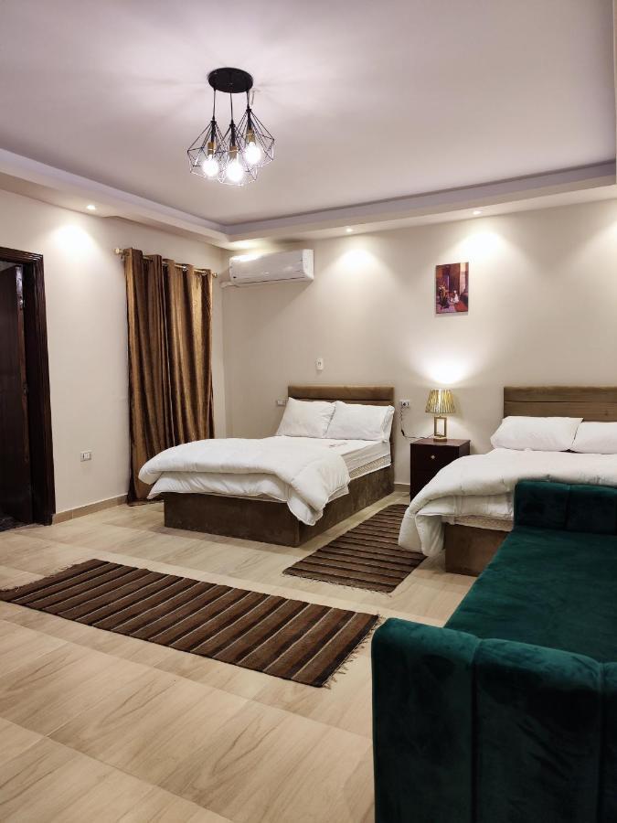 Magic Guest house *