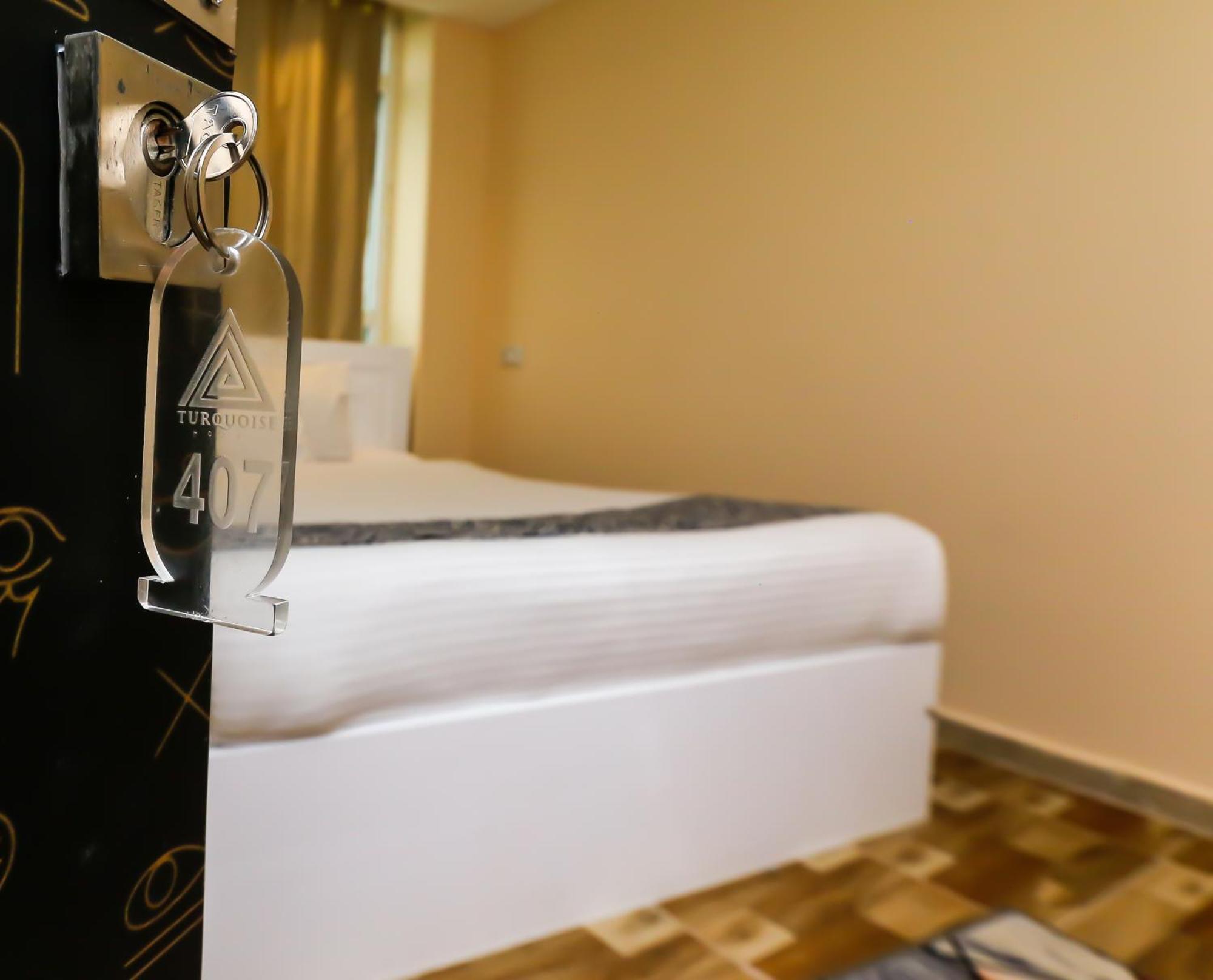 Hotel Turquoise Pyramids & Grand Egyptian Museum View Kafrat al Jabal