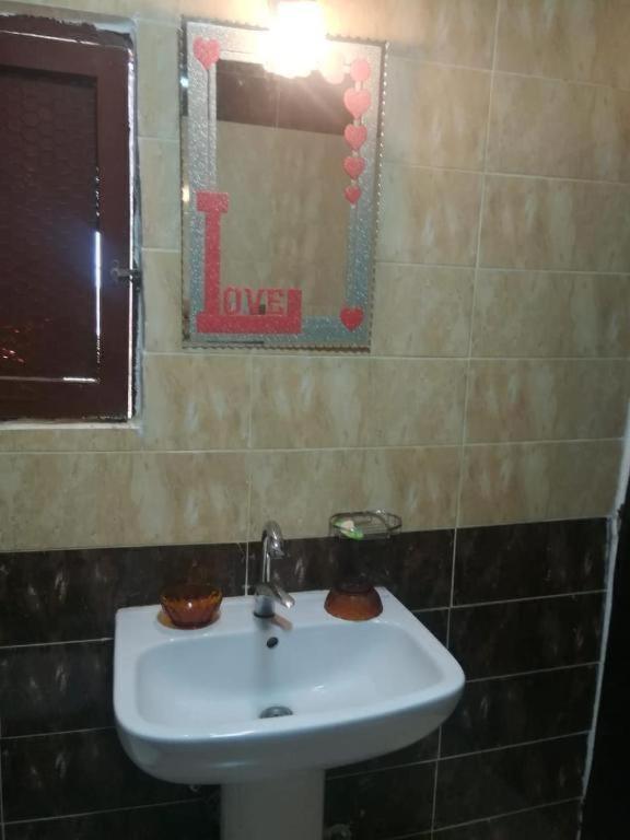 Pyramids Guest house Kafrat al Jabal