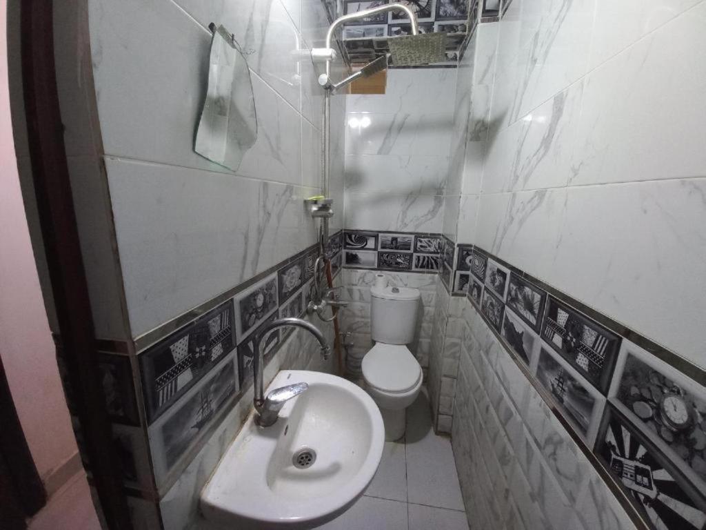 Pyramids Guest house 3*