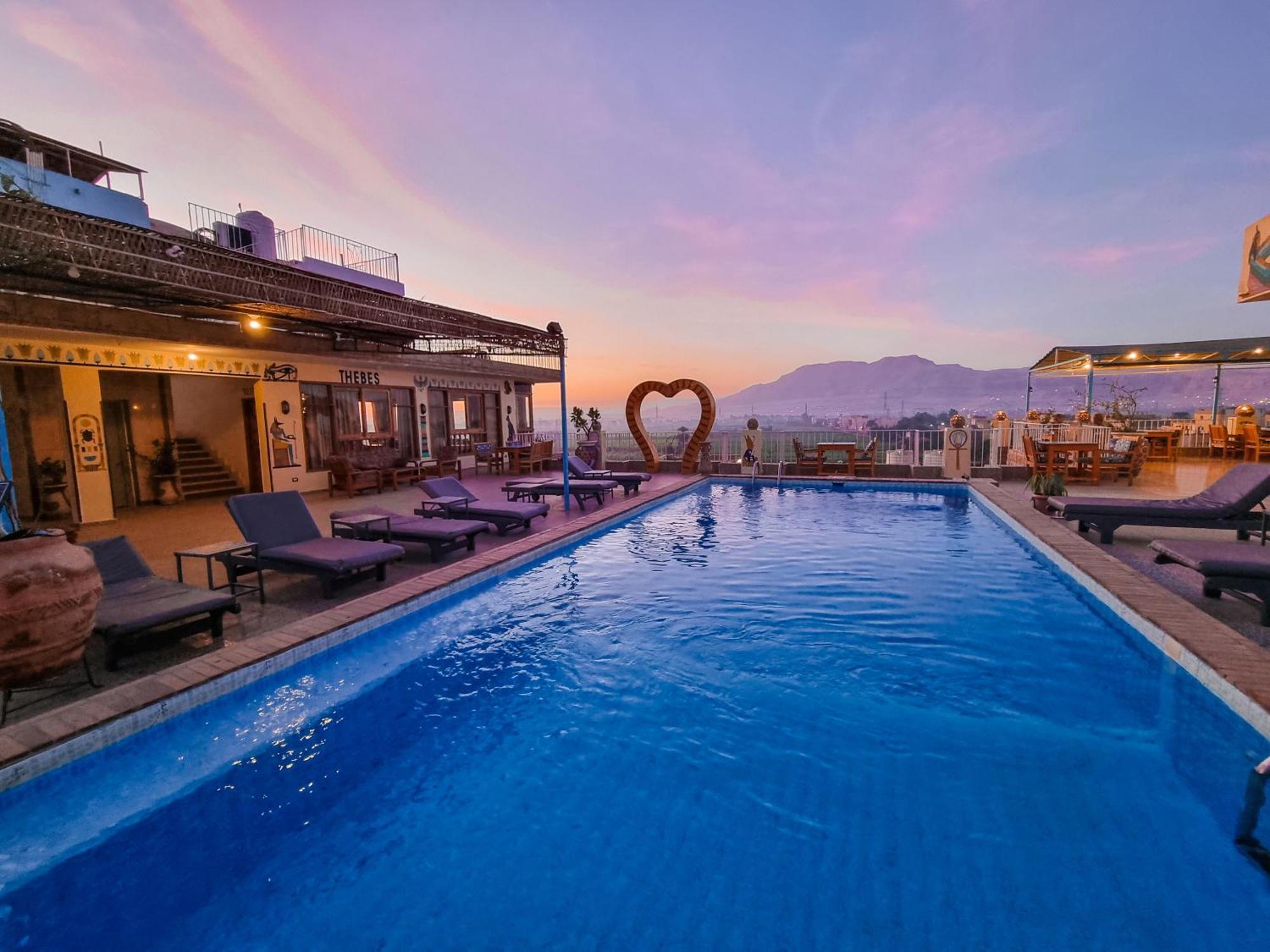 Thebes Hotel 3*