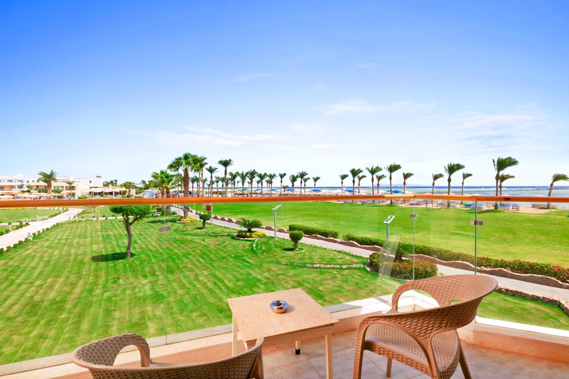 Resort Pickalbatros Royal Moderna 