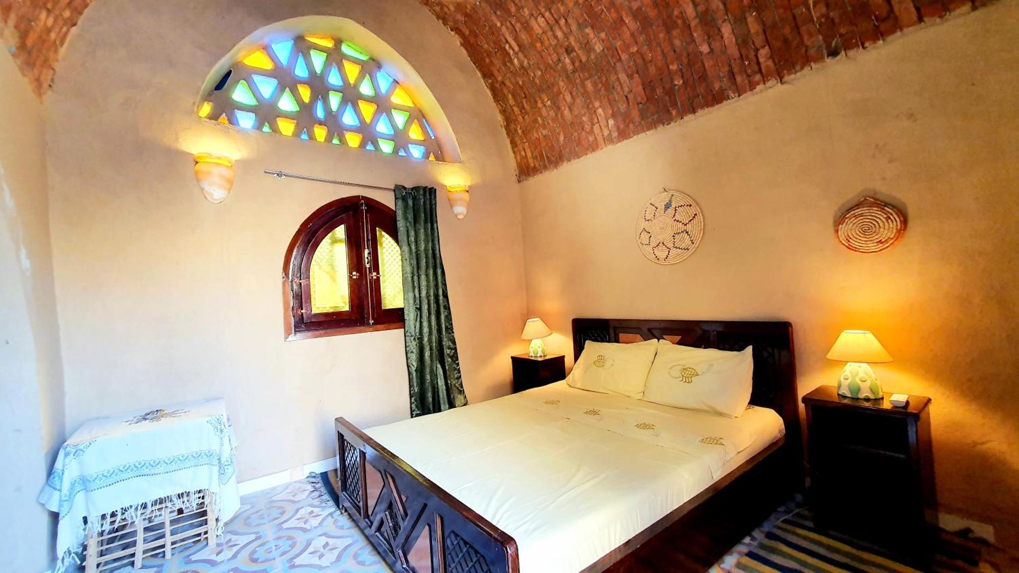 Scorpion House Pensiune 2*
