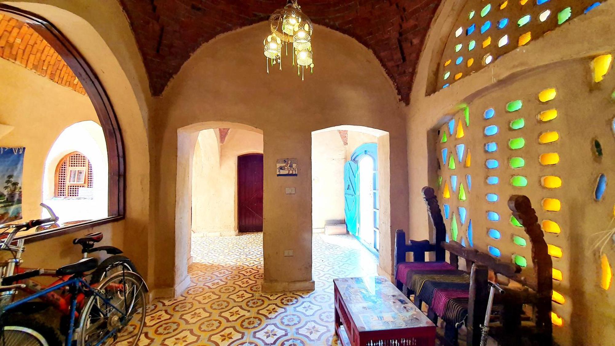 Scorpion House Pensiune