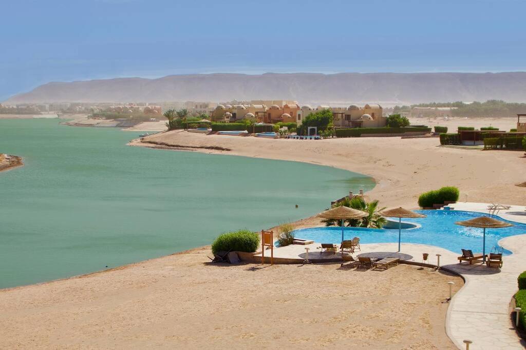 Apartament Artsy 1 Bedroom Apt/ Free Pool & Lagoon Access @elgouna Hurghada