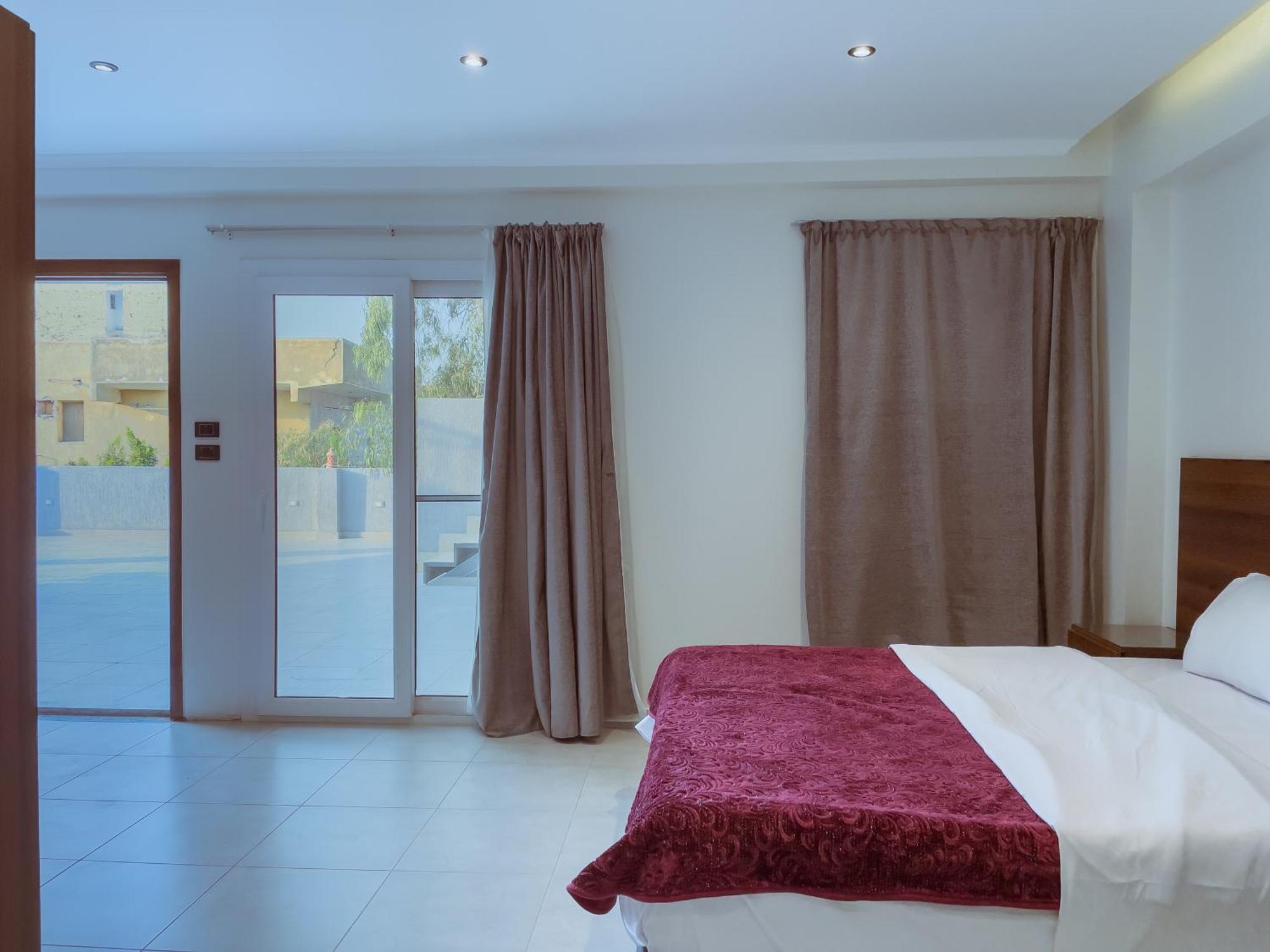 Hotel King Khufu Pyramids View Kafret el-Gabal