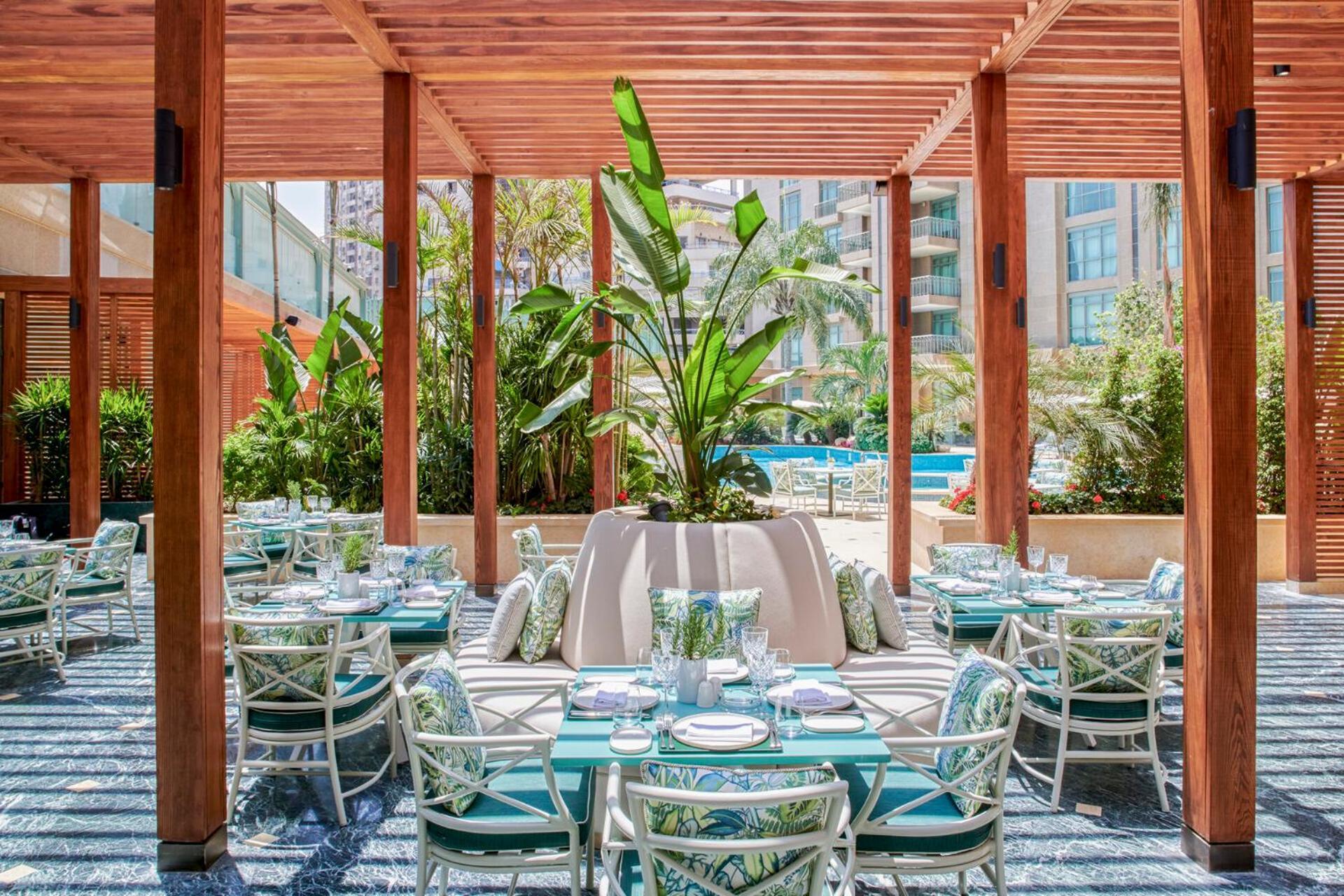 Four Seasons At Nile Plaza 5*