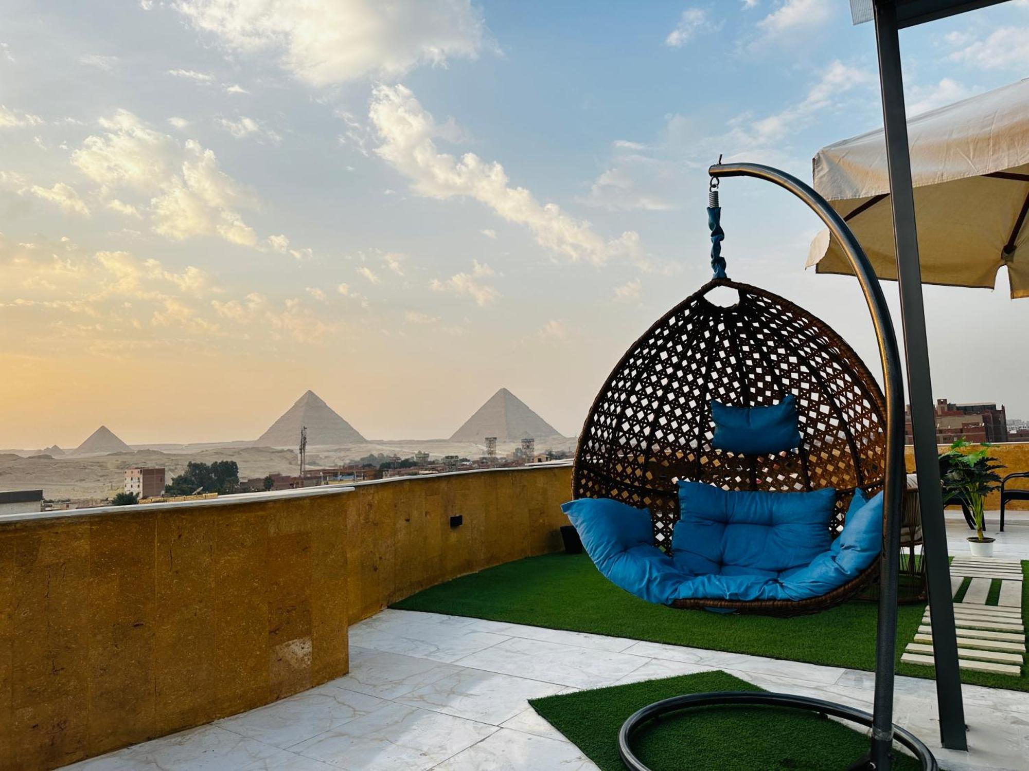Golden Mask Pyramids *