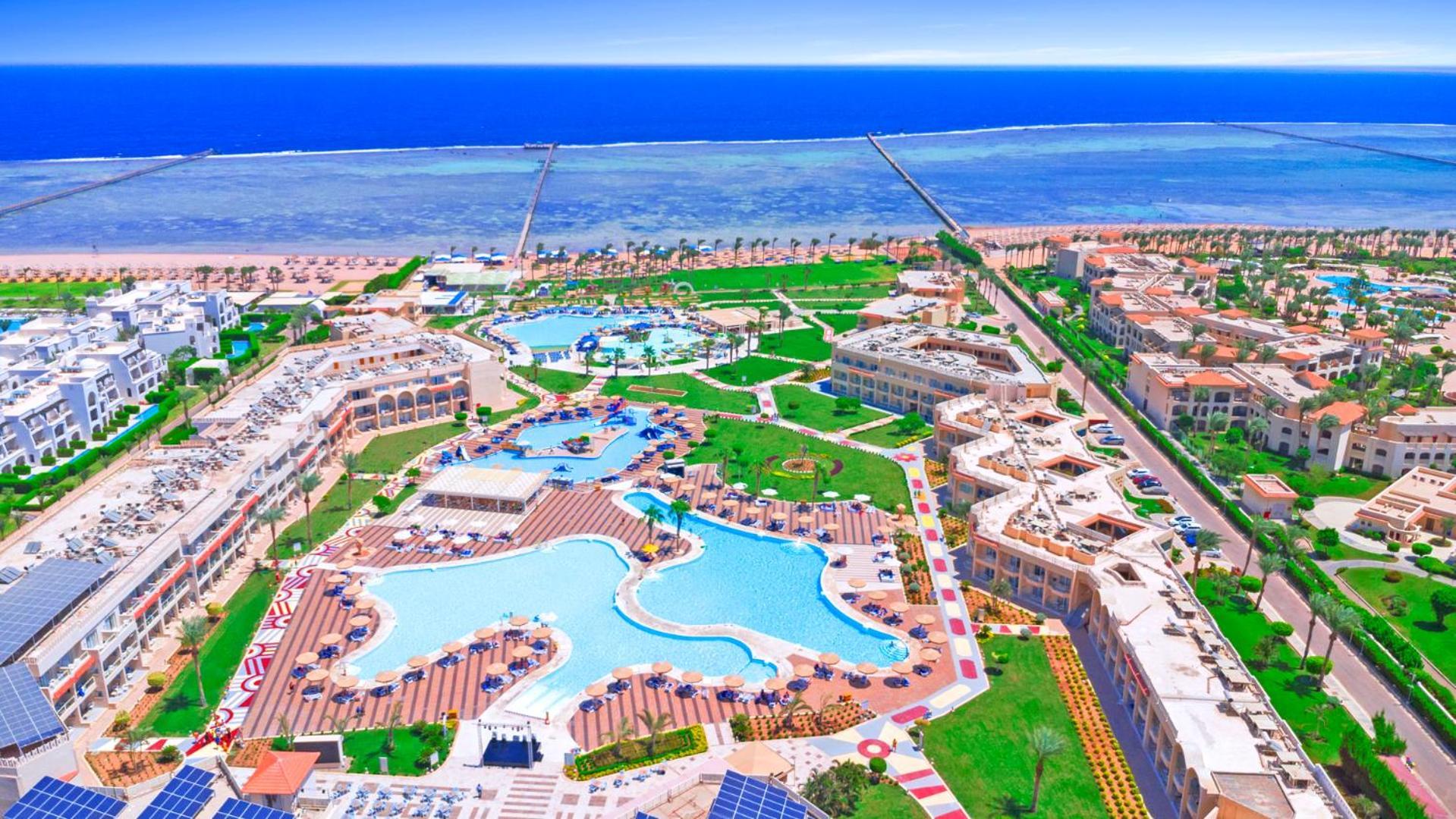 Resort Pickalbatros Royal Moderna 