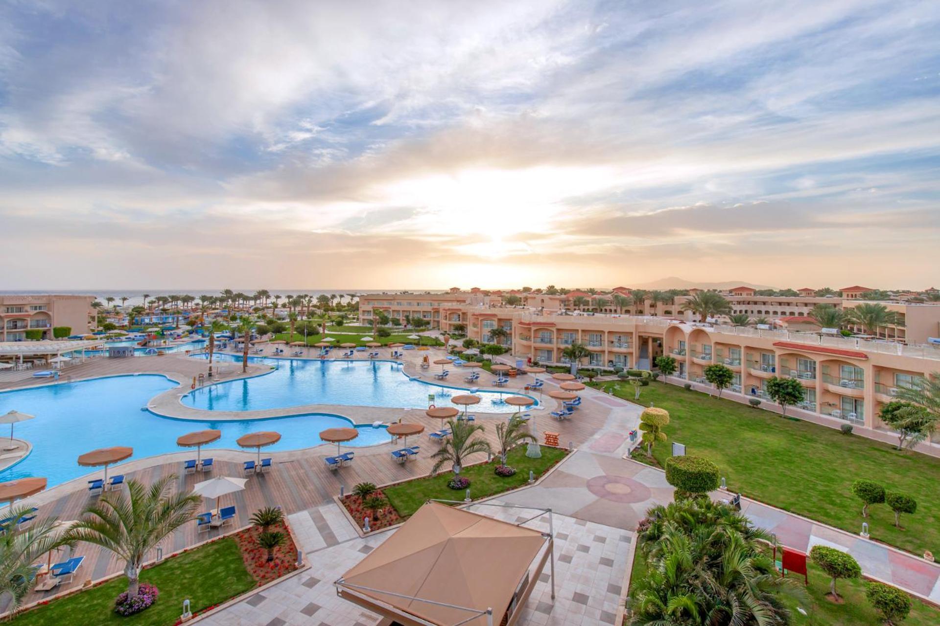 Resort Pickalbatros Royal Moderna 