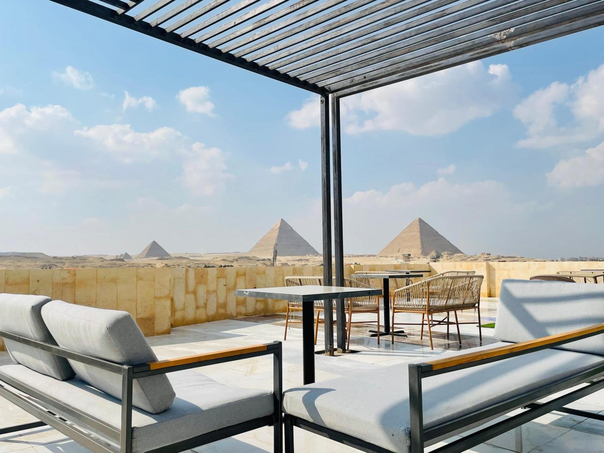 Golden Mask Pyramids Hotel Kafrat al Jabal