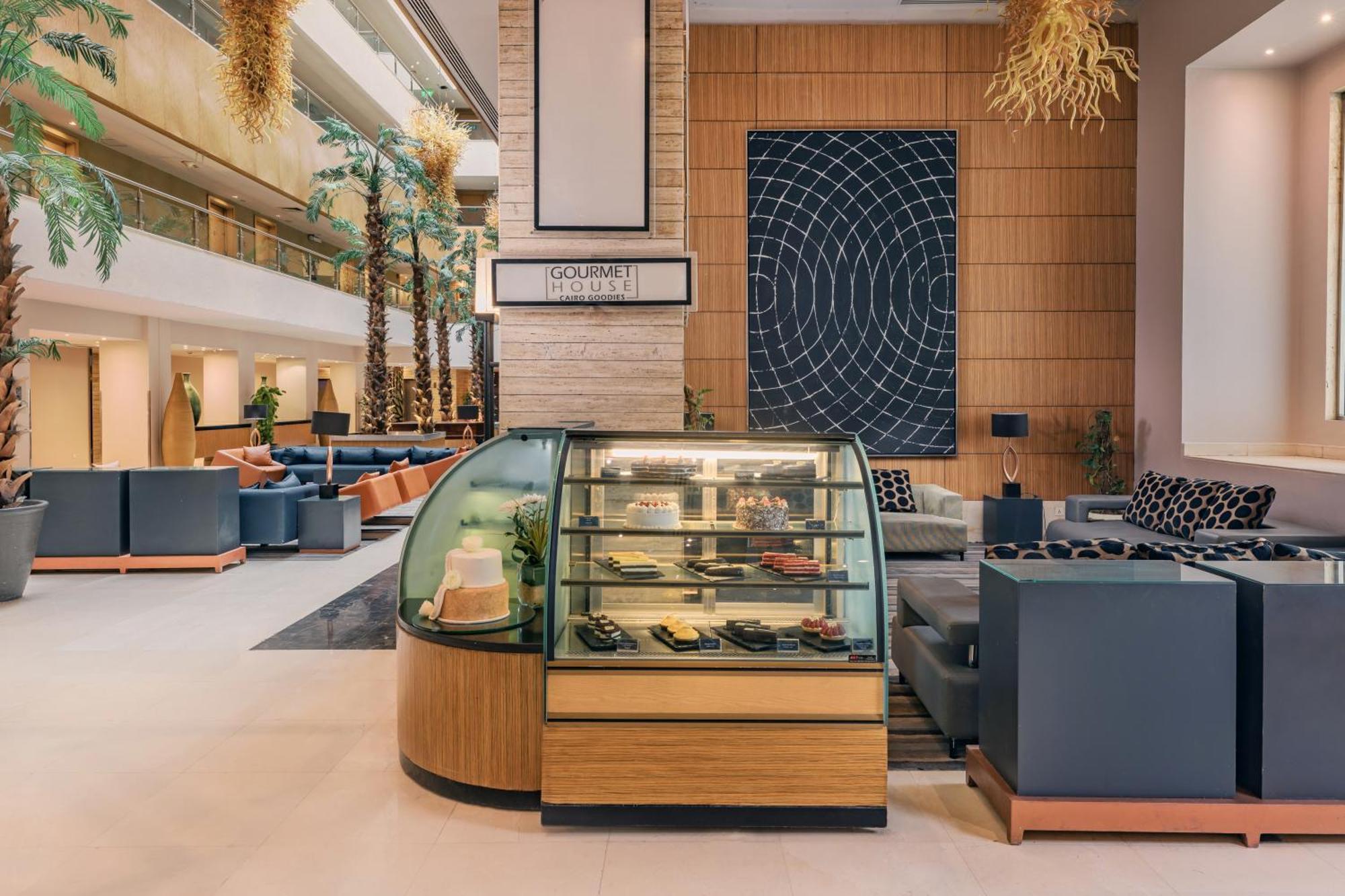 Hotel Radisson Blu Hotel, Heliopolis 4*