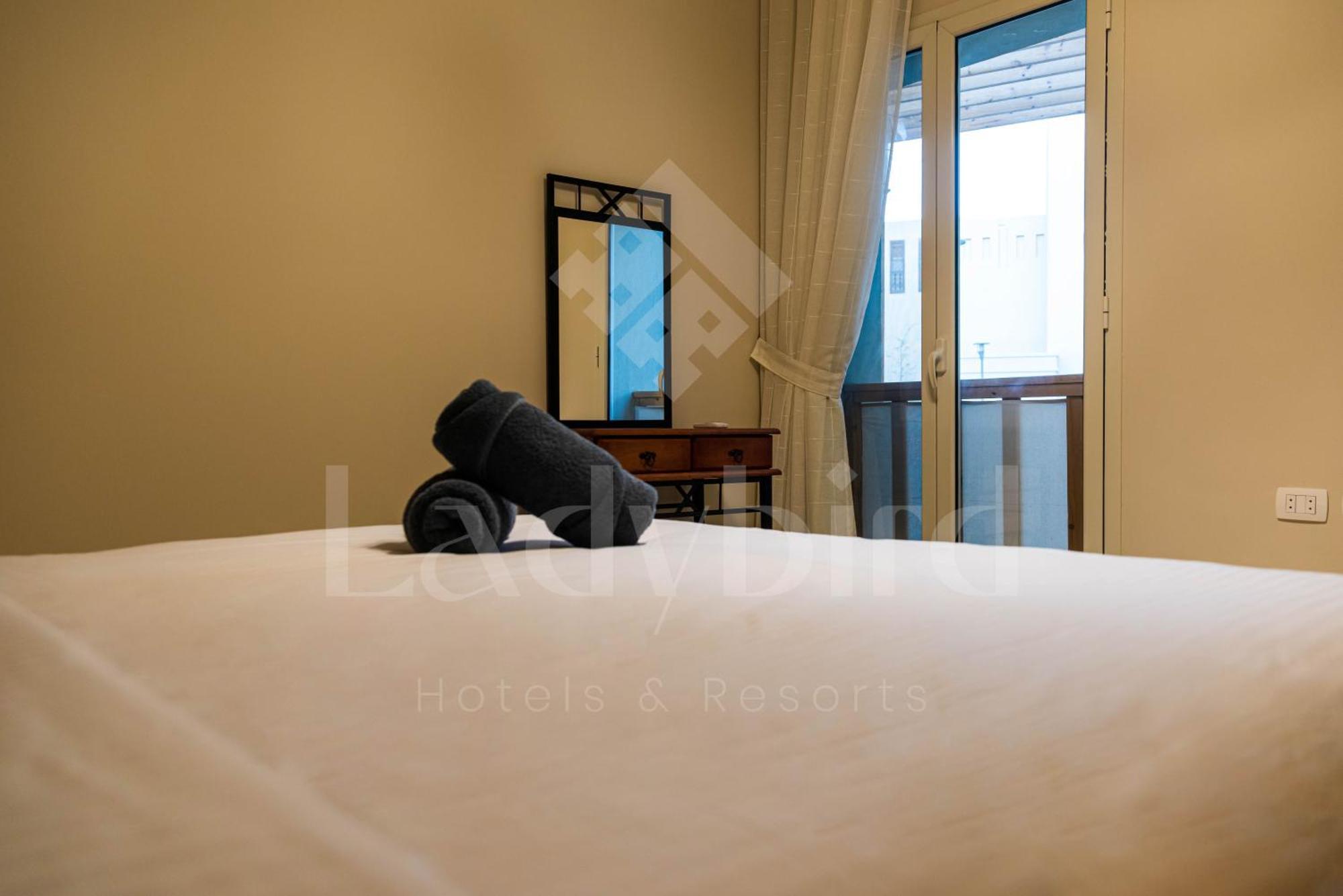 Apartment Ladybird - Azzurra Beauty