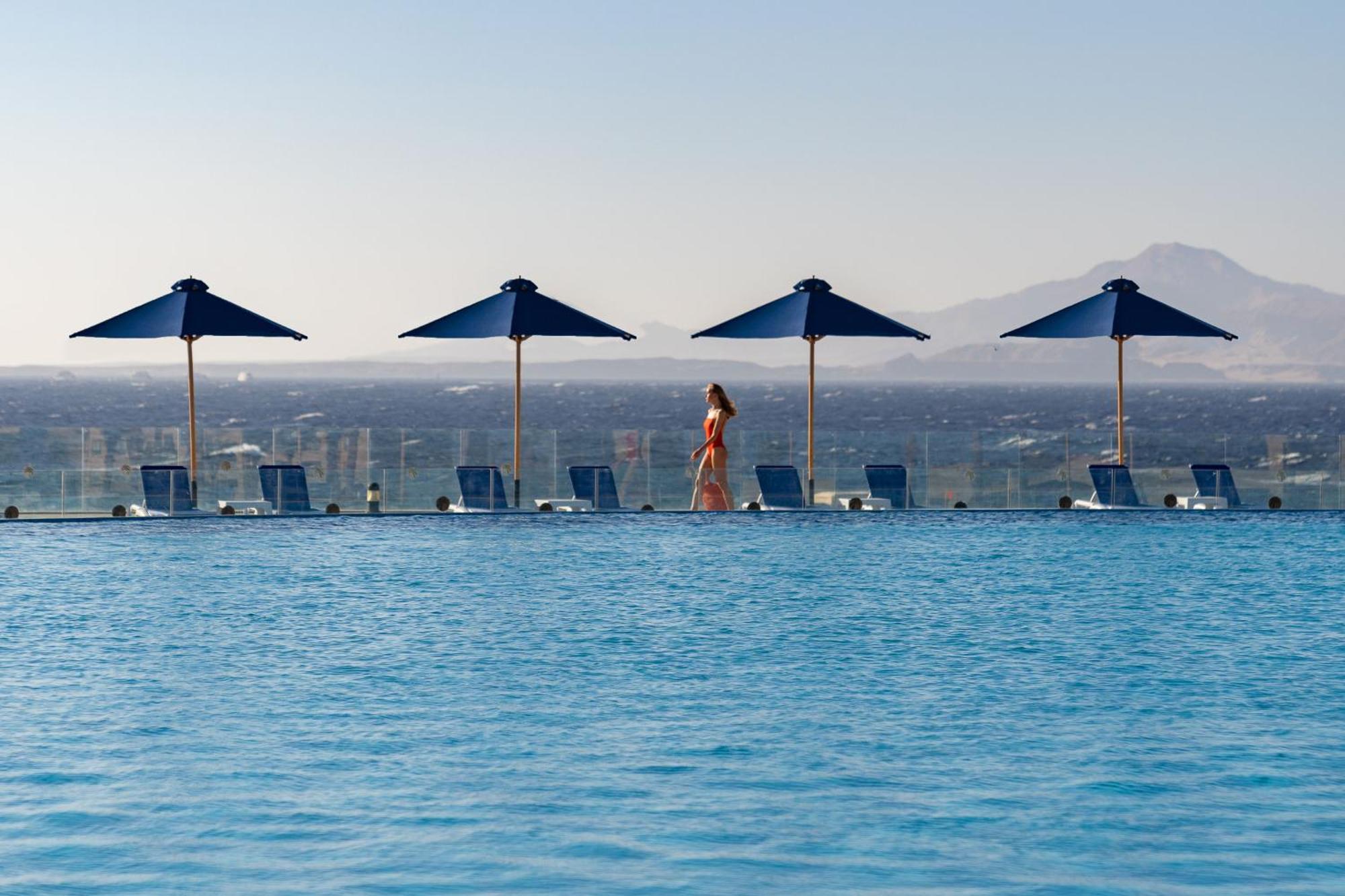 Cleopatra Luxury Sheikh Resort