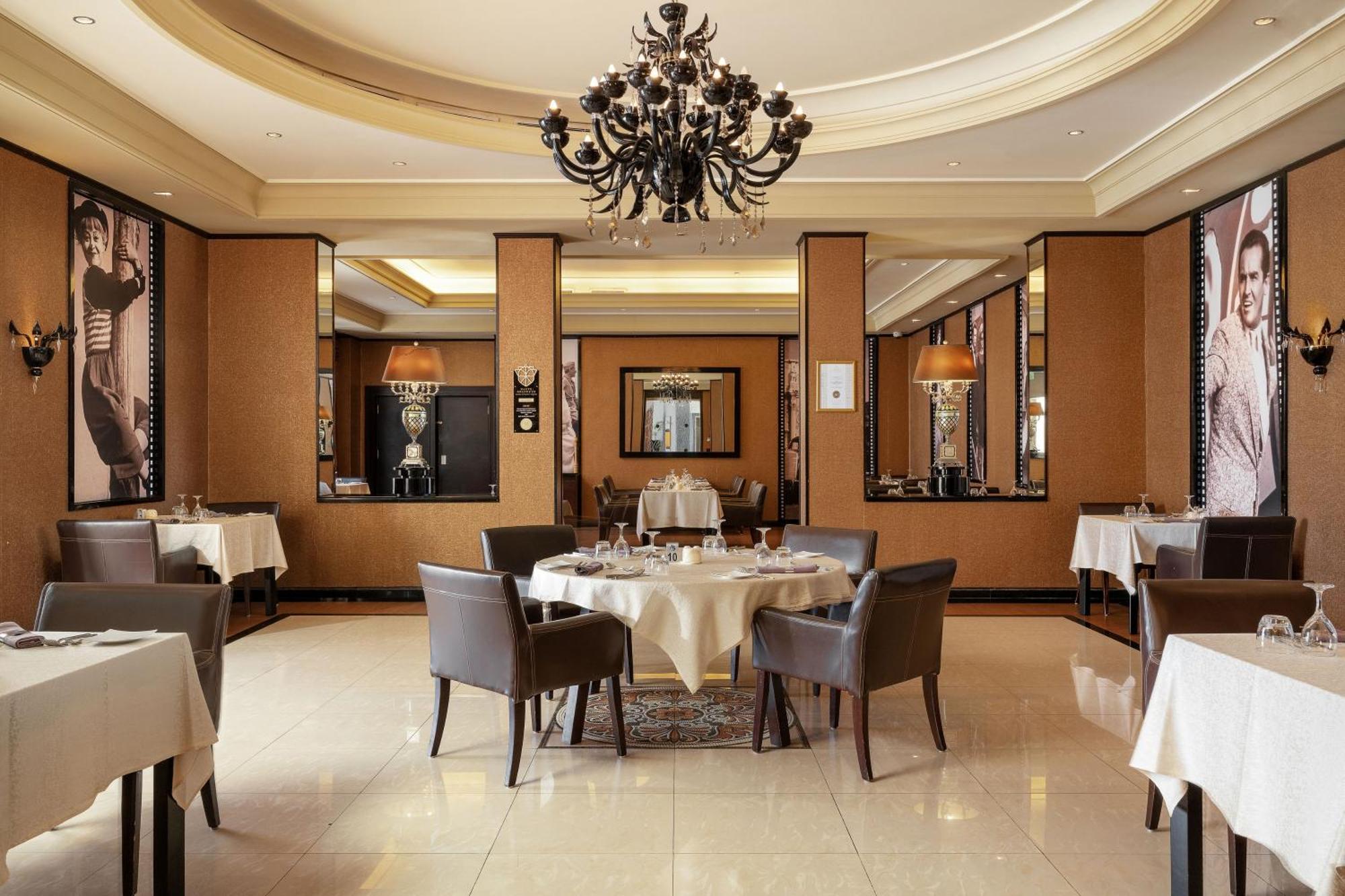 Cleopatra Luxury Sheikh Resort
