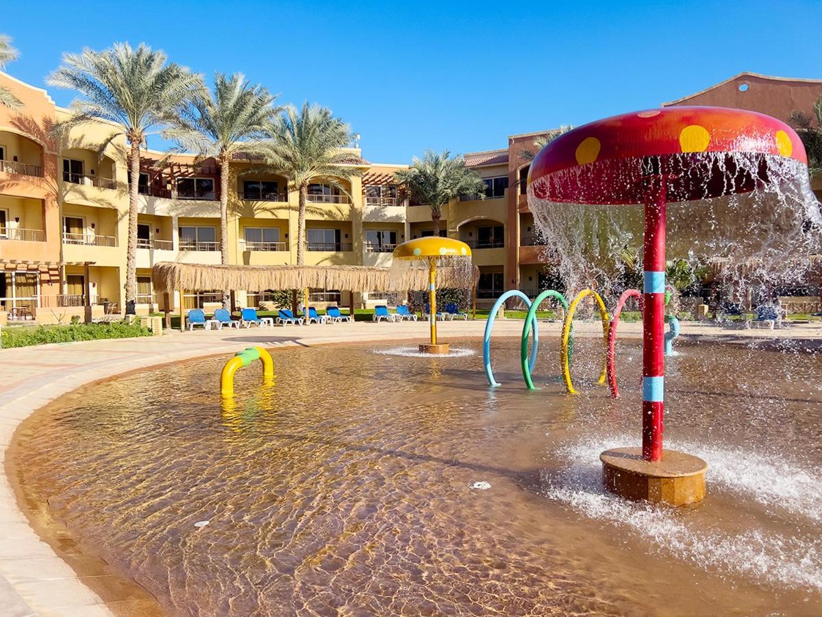 Regency Plaza Aqua Park And