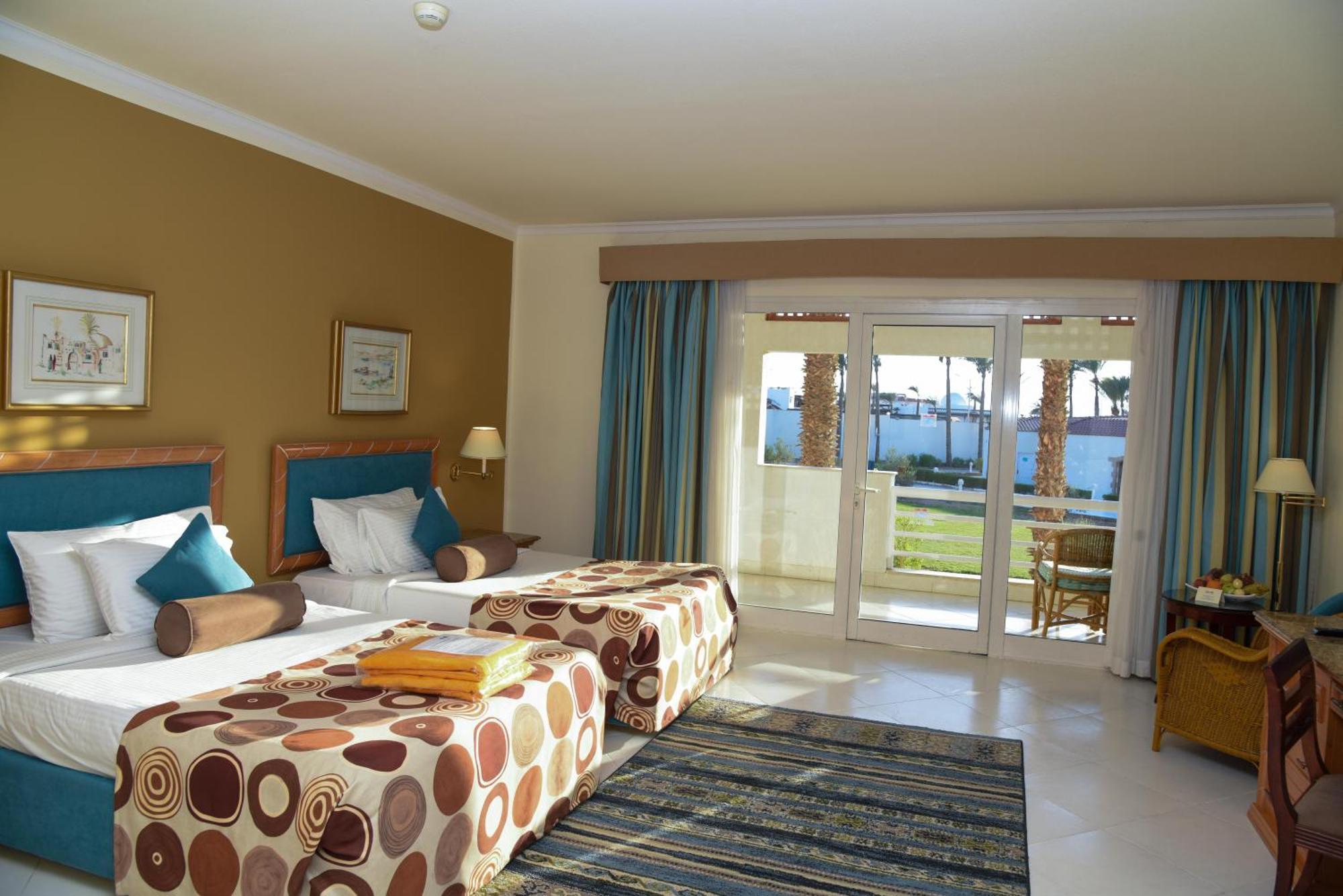 Pickalbatros Golf Beach 5*