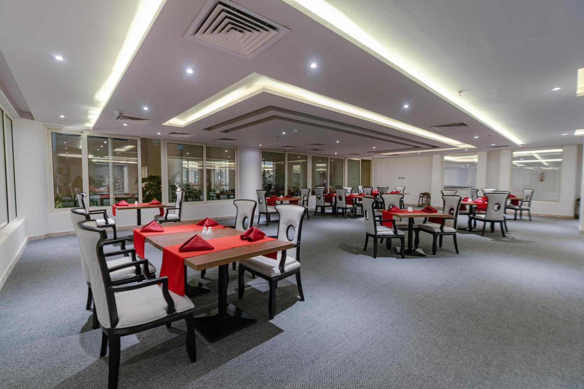 Seven Seas Jolie Bay 5*