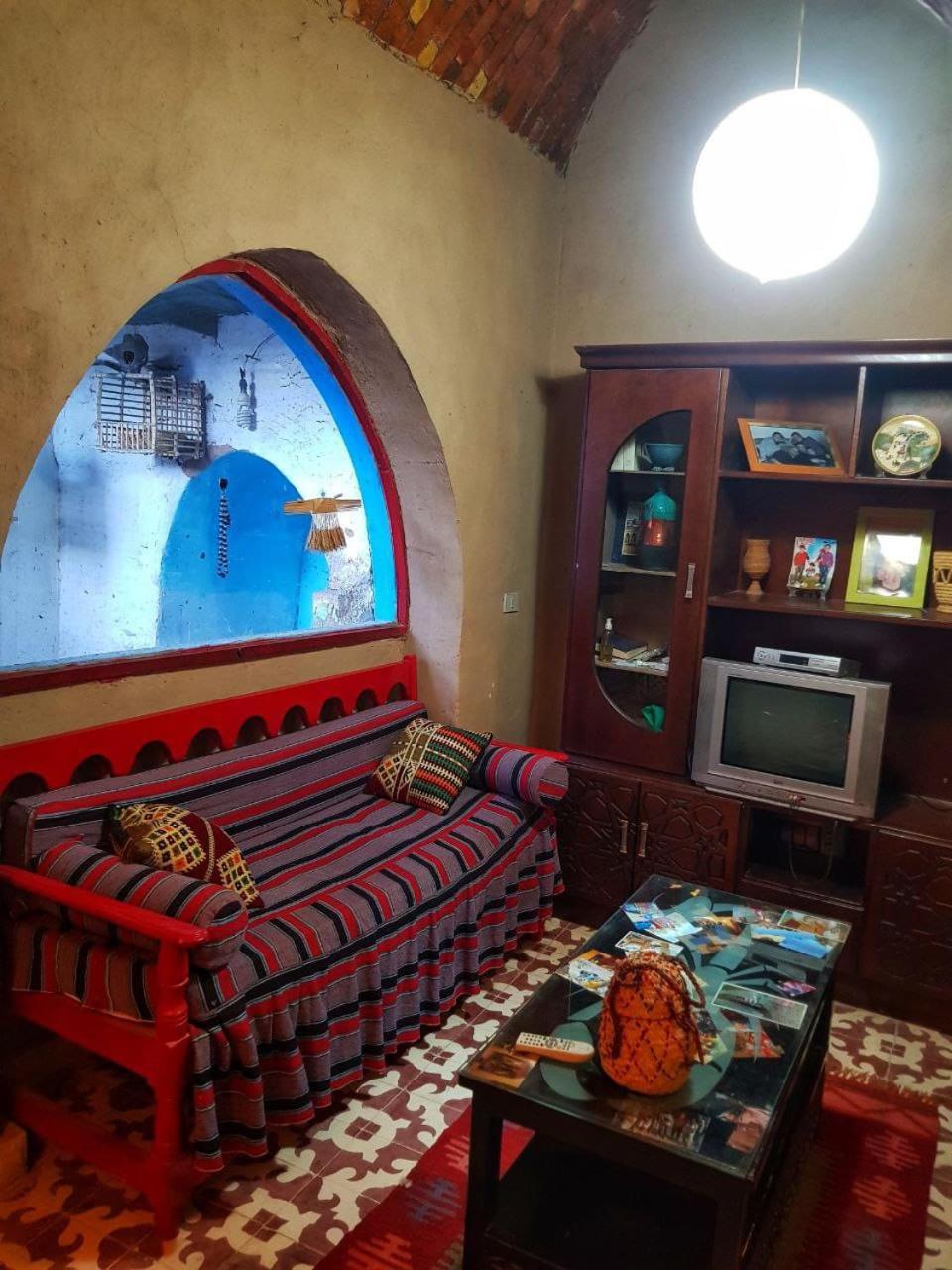 Scorpion House Pensiune Luxor