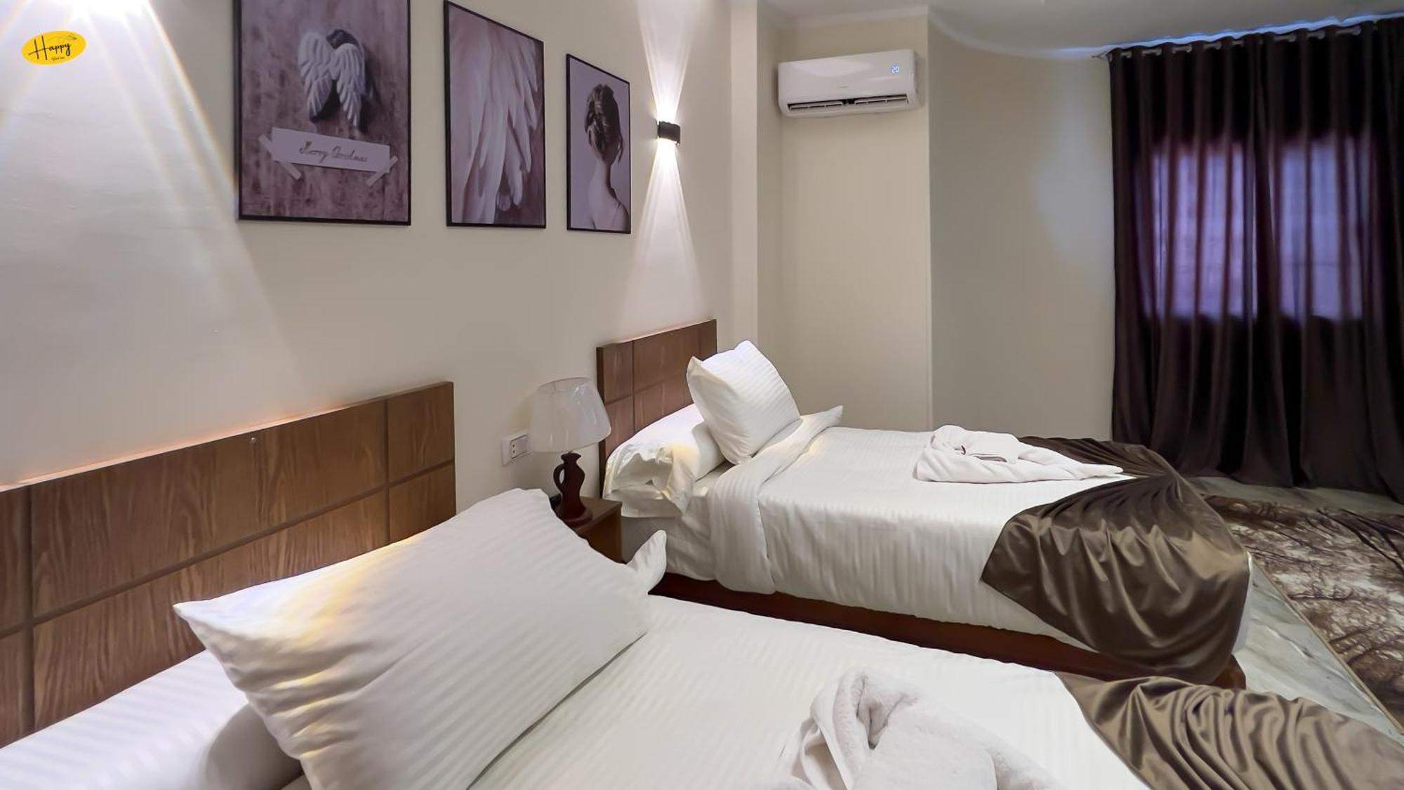 Happy View Hotel 4*