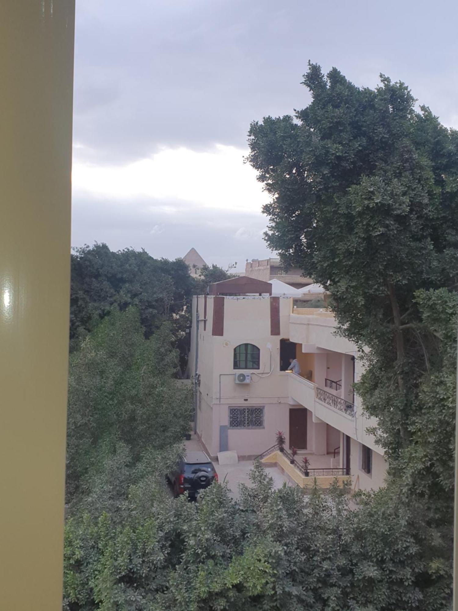 Andy Pyramids View *