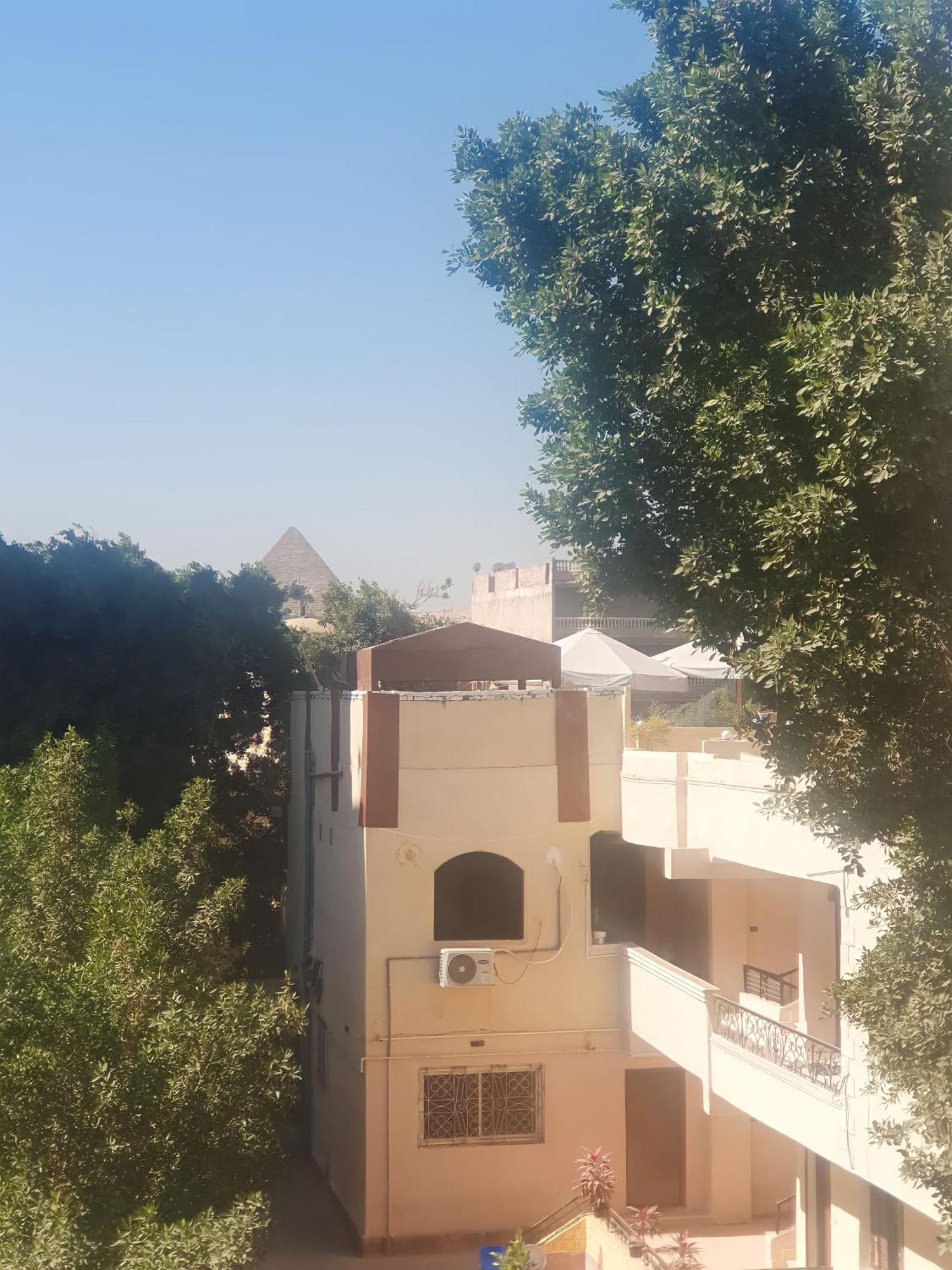 Bed & Breakfast Andy Pyramids View *