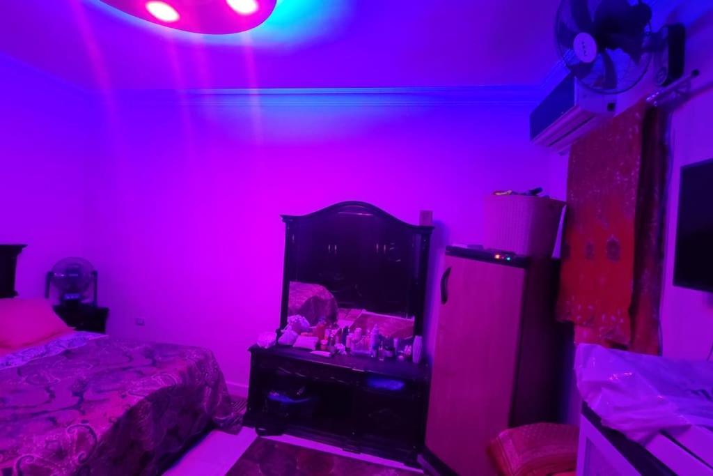 Apartamento استديو غرفة نوم و ريسبشن و روف تراس *