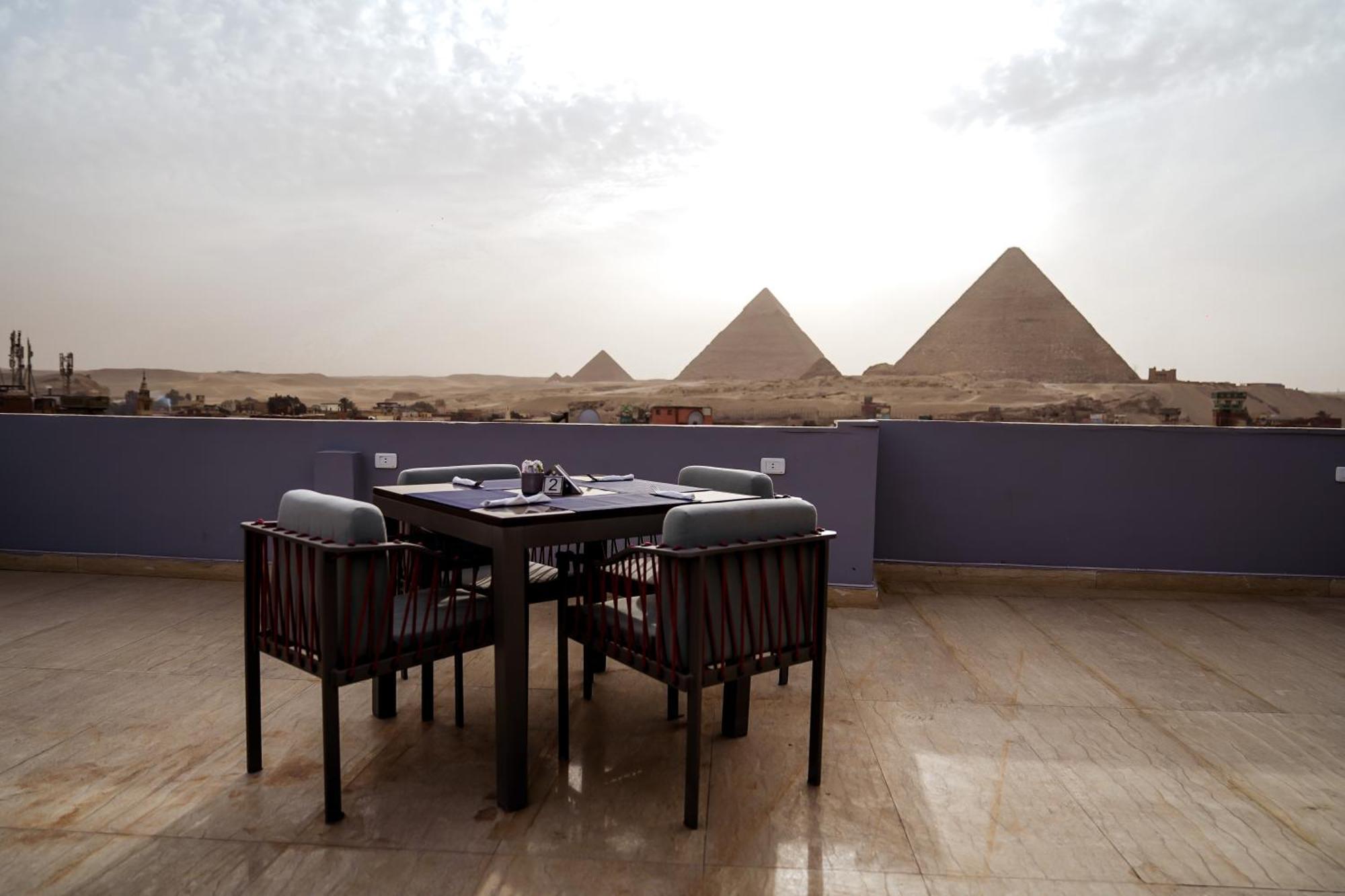 Pyramids Kafrat al Jabal