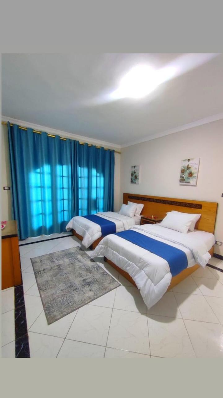 Ajami Armed Forces Apart Otel 4*