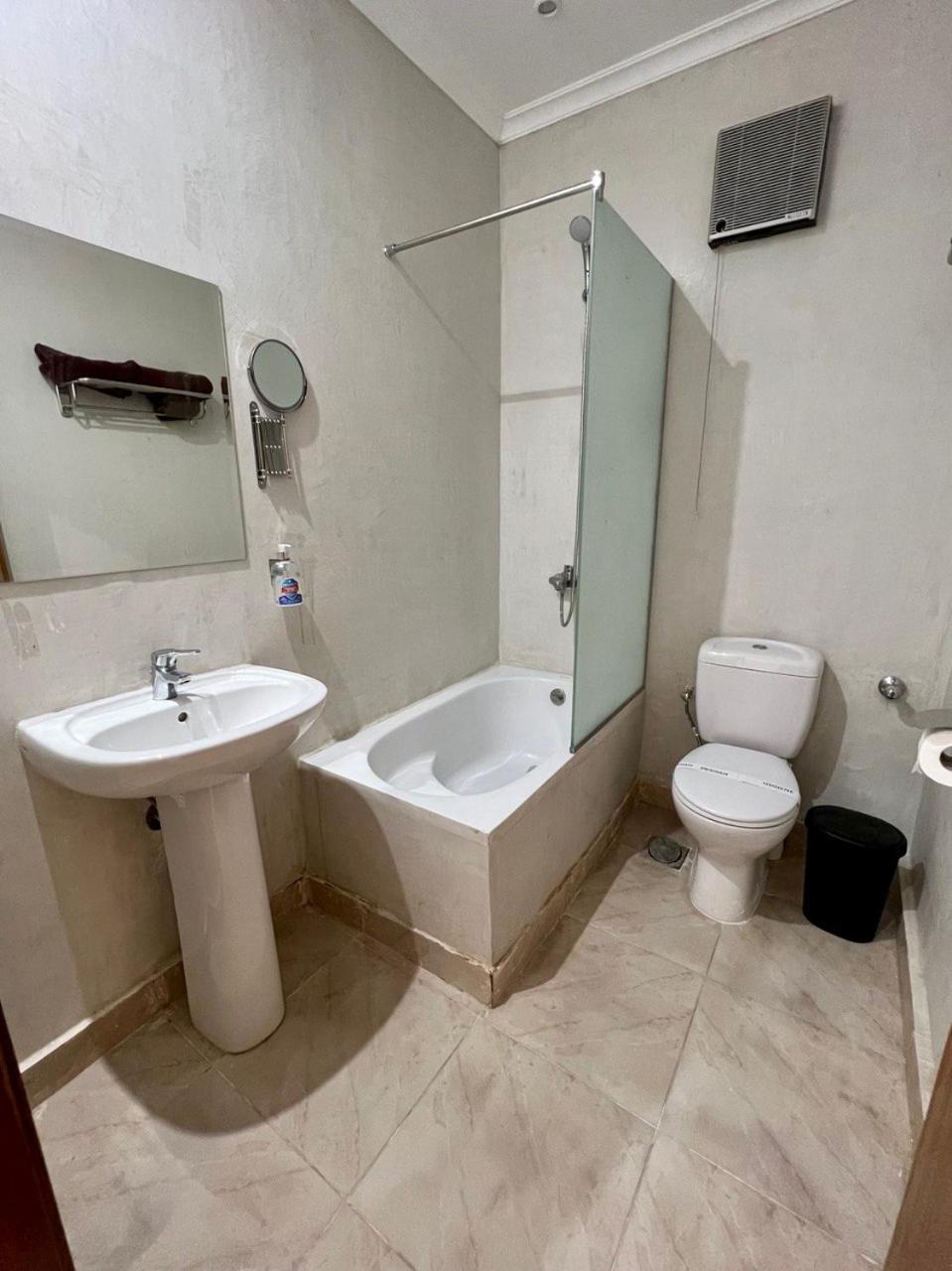 Lilly Lounge And Pool For Adults Only Motel Hurghada
