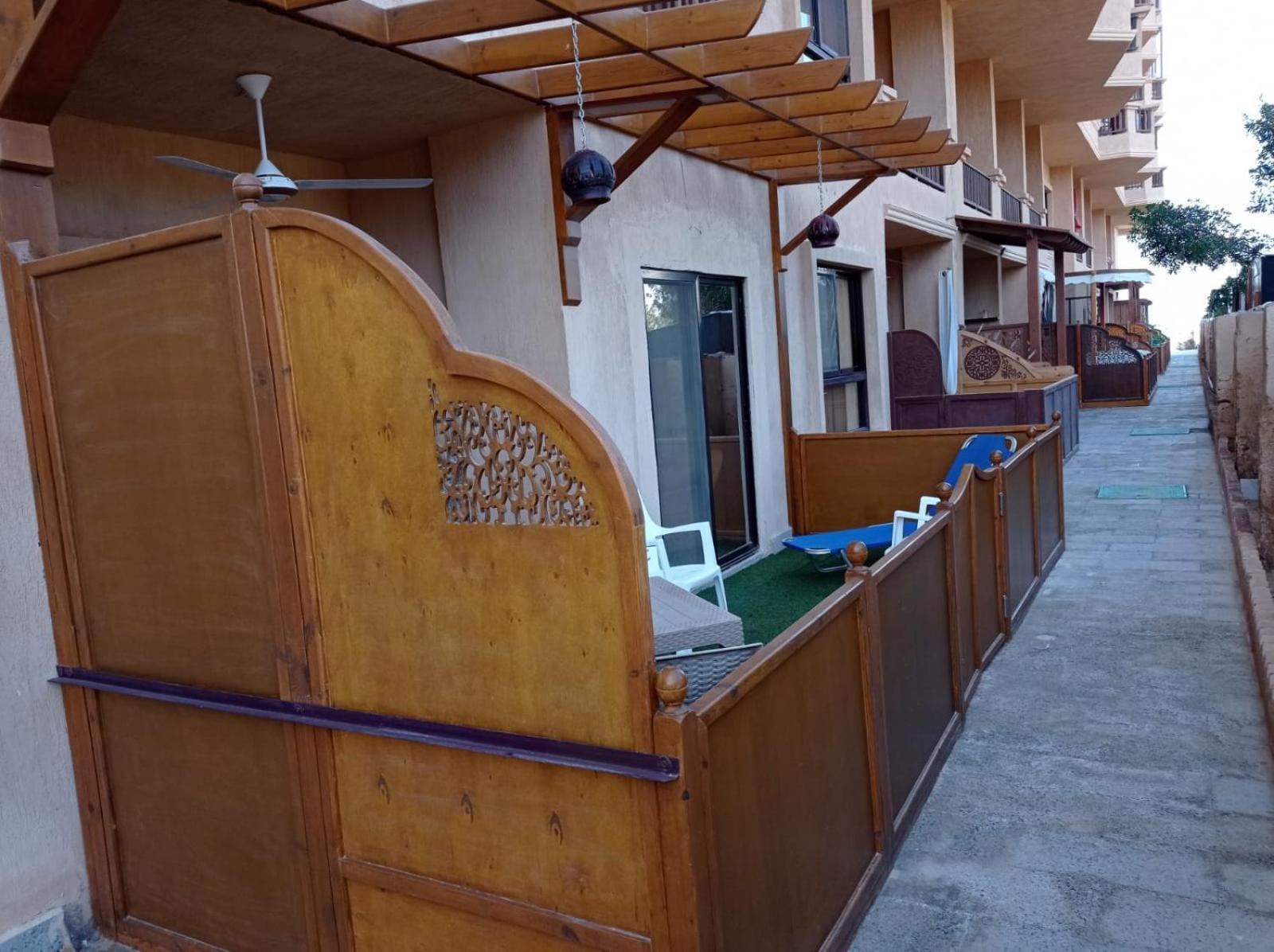 Seafront G311 Aparthotel *