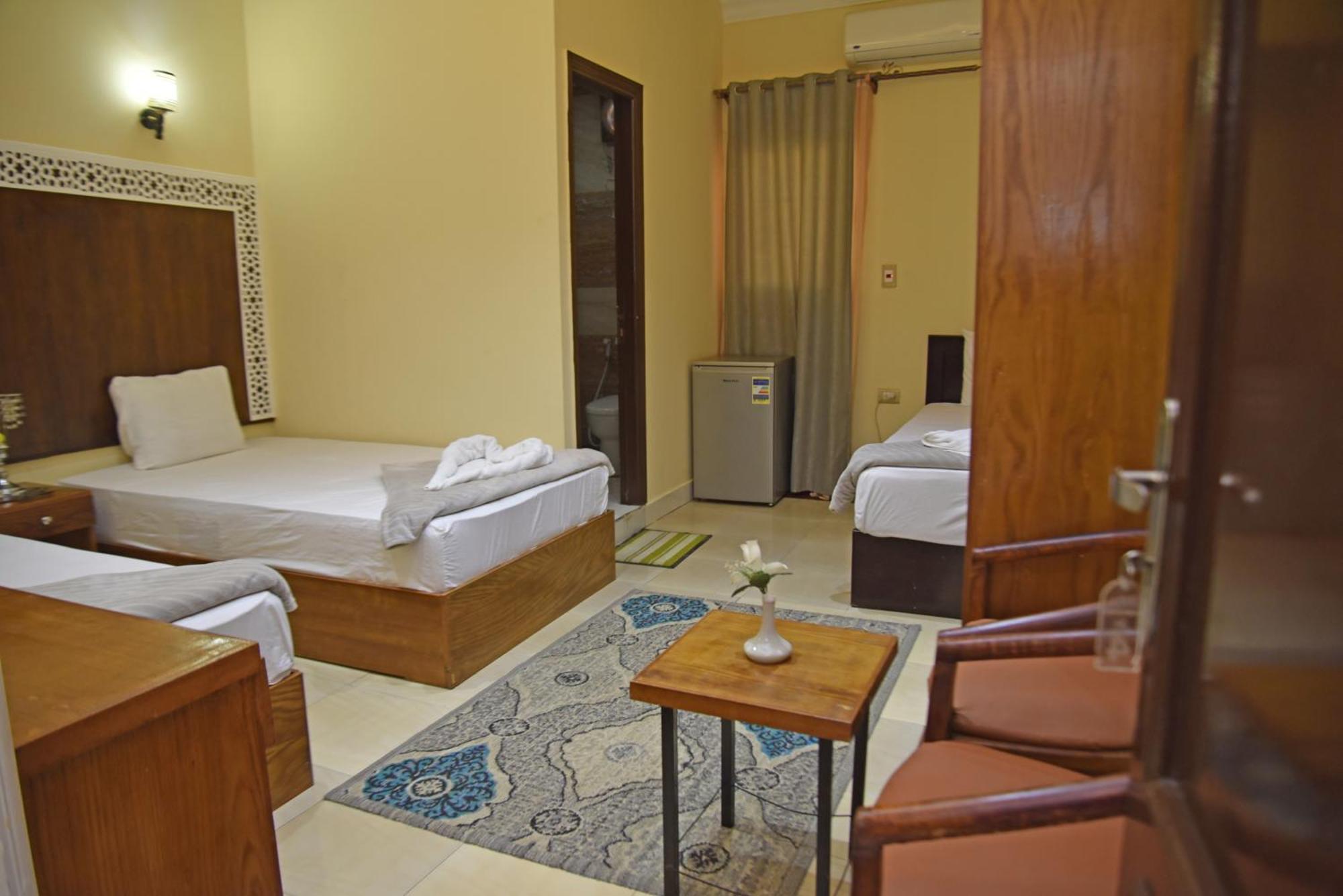 Pyramids View Hostel