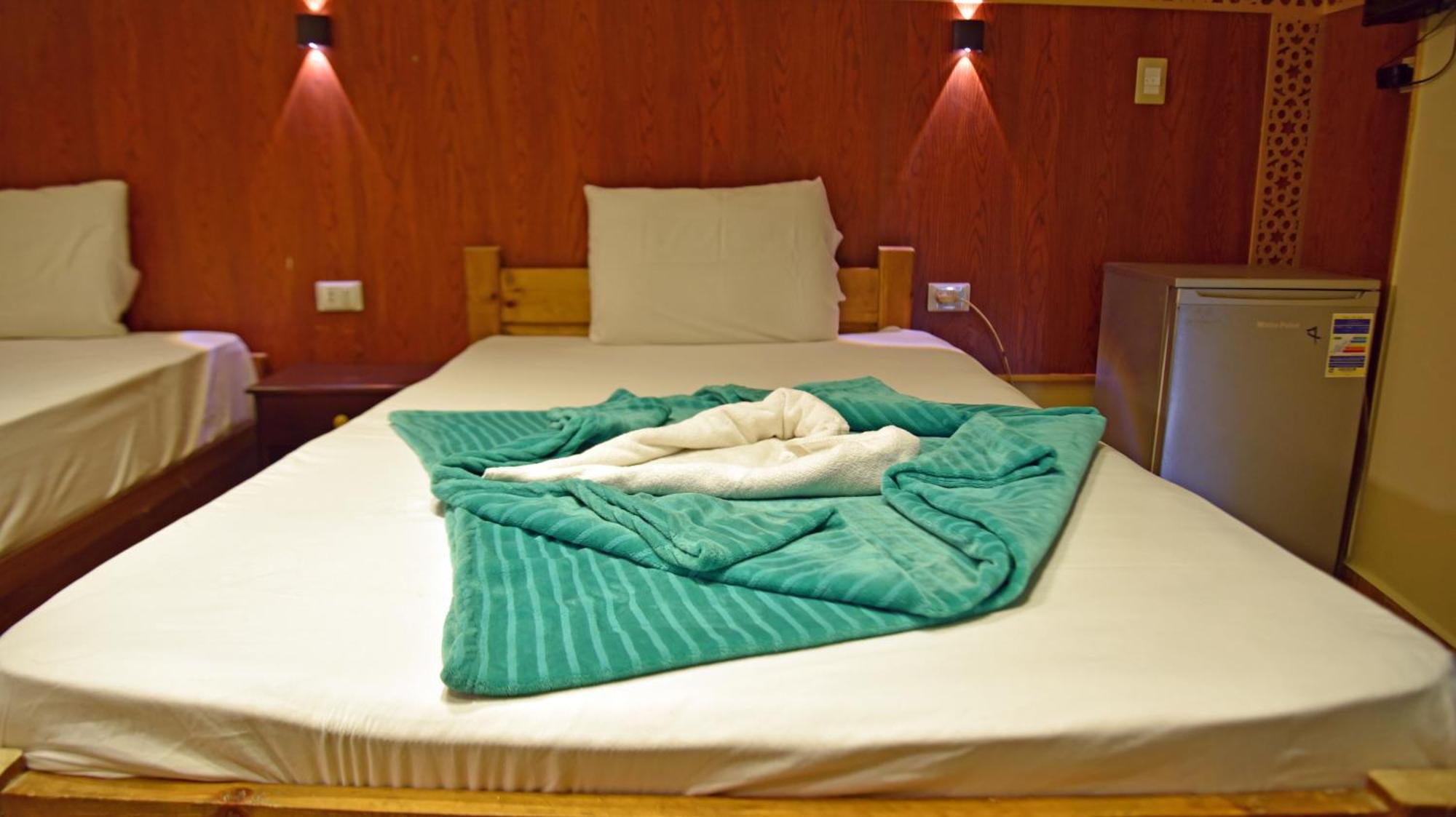 Pyramids View Hostel Kafrat al Jabal