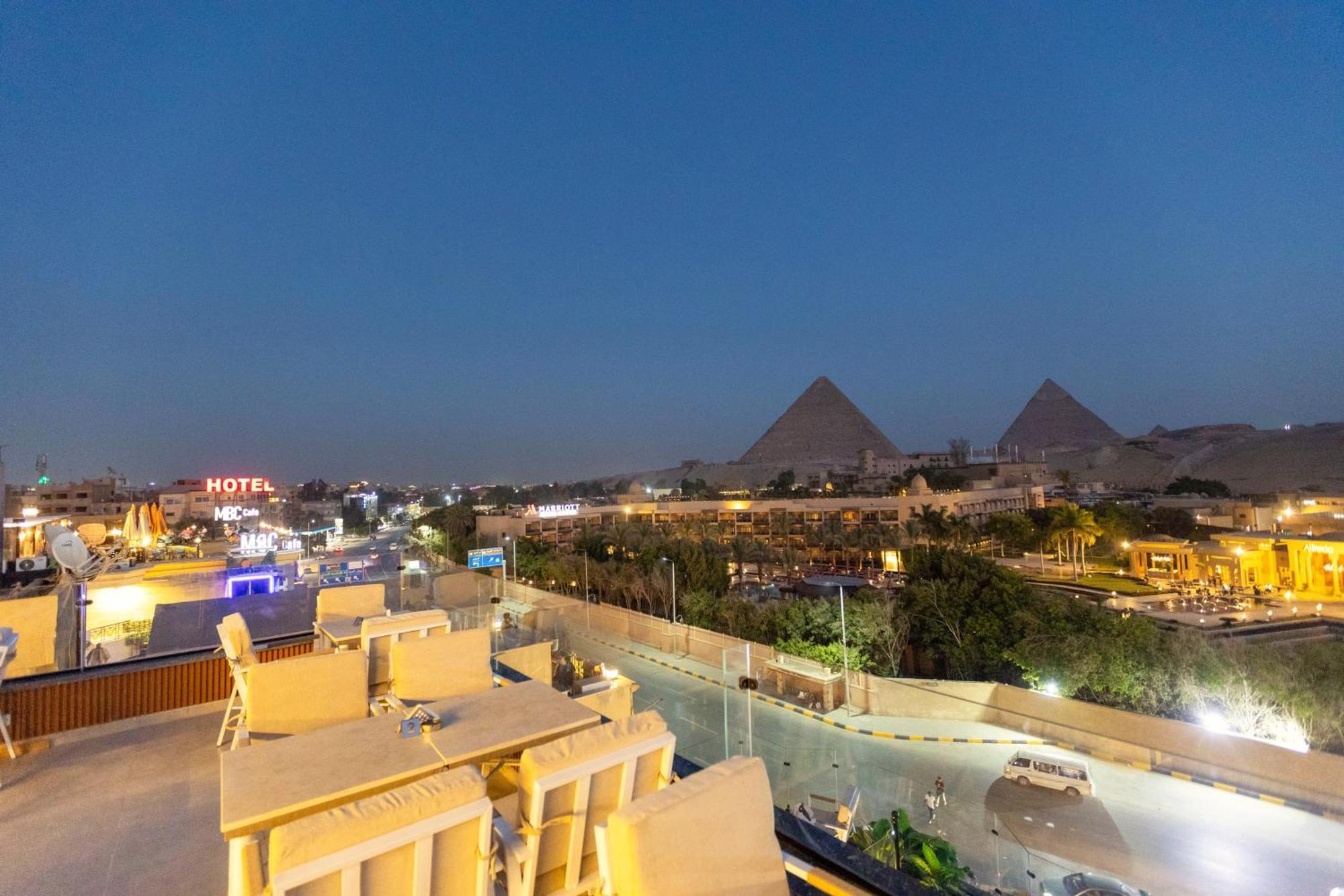 Gaia Pyramids Guest house