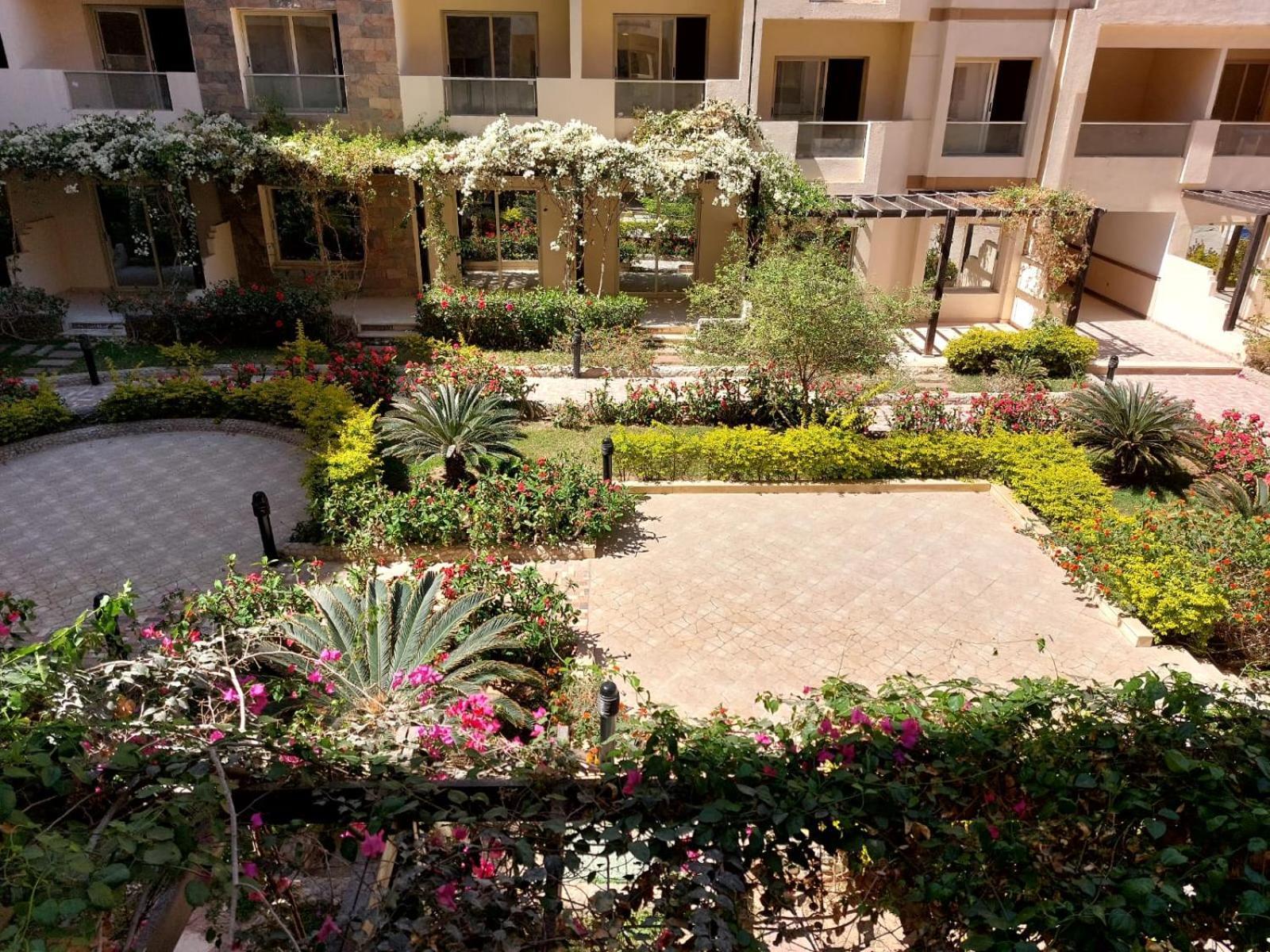 Florenza Khamsin N4 Aparthotel