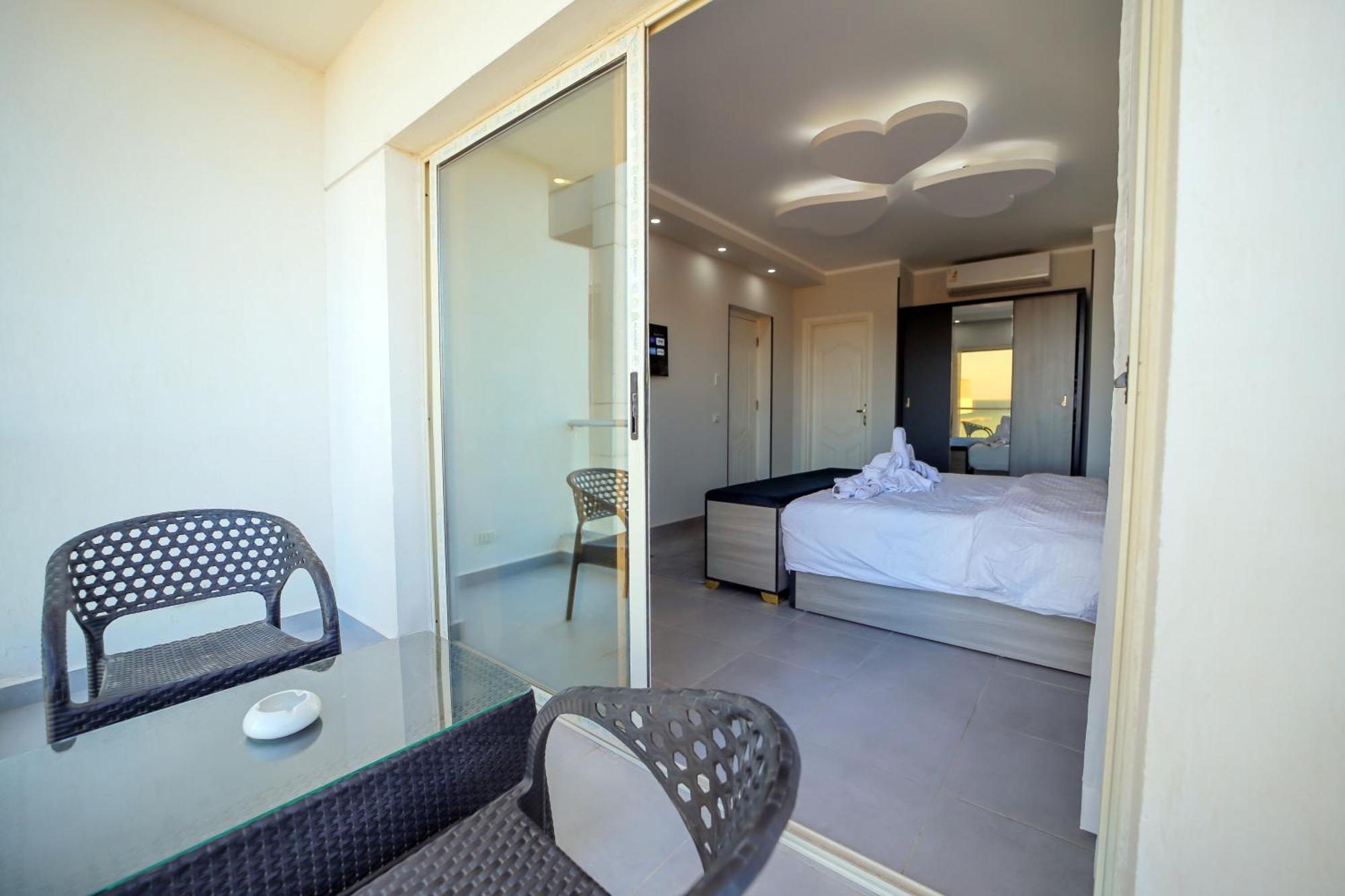 Scandic Resort-the Diamond Of Scandic Sea Veiw & Sandy Downstairs Resort Hurghada