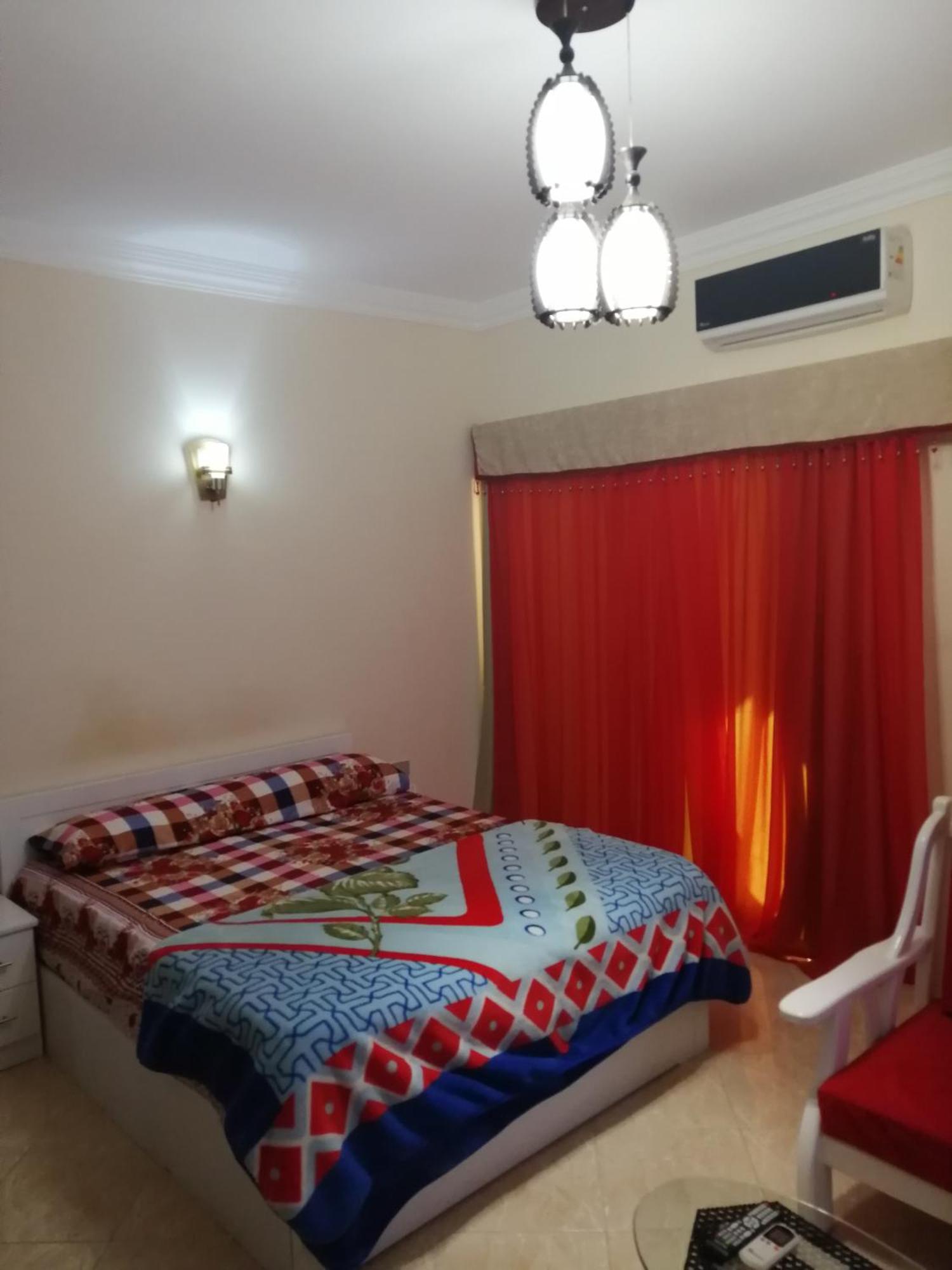 Aparthotel Nour Plaza Sea View *