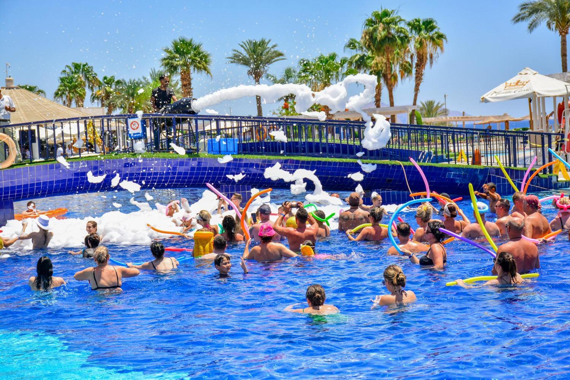 Monte Carlo & (adults Only) 5*