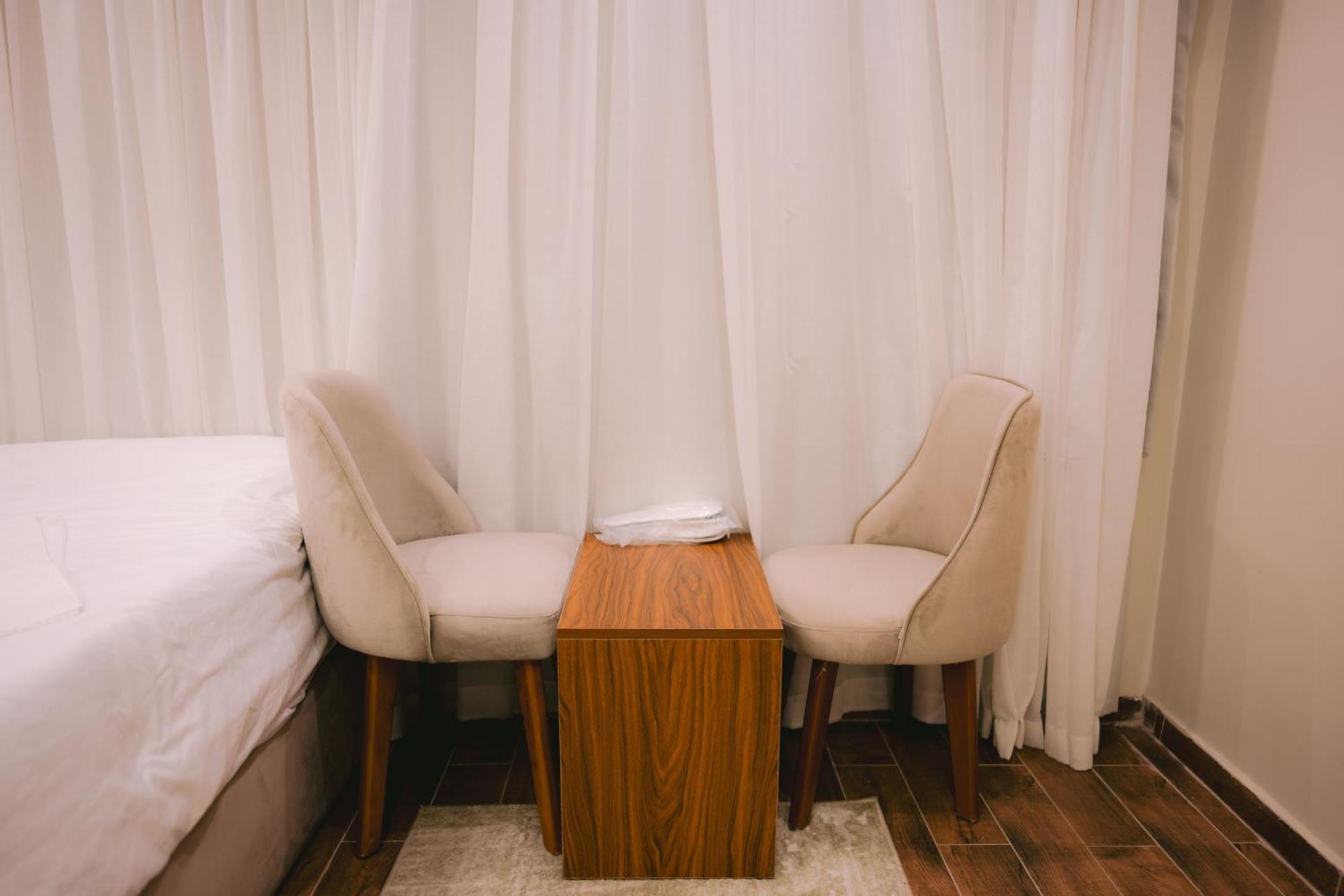 Otel Tuya Pyramids Inn 4*