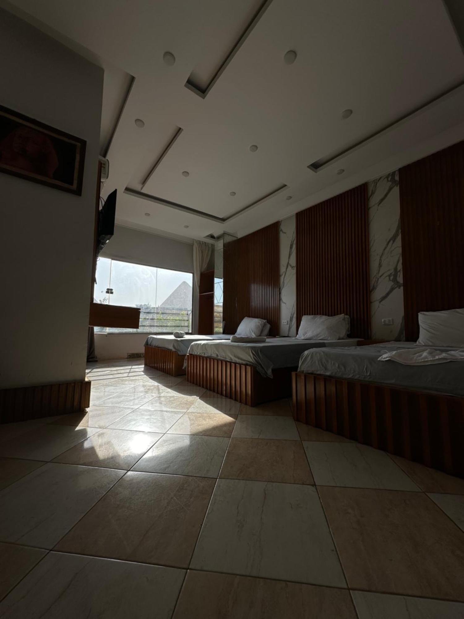 Demo Pyramids View Hotel 4*