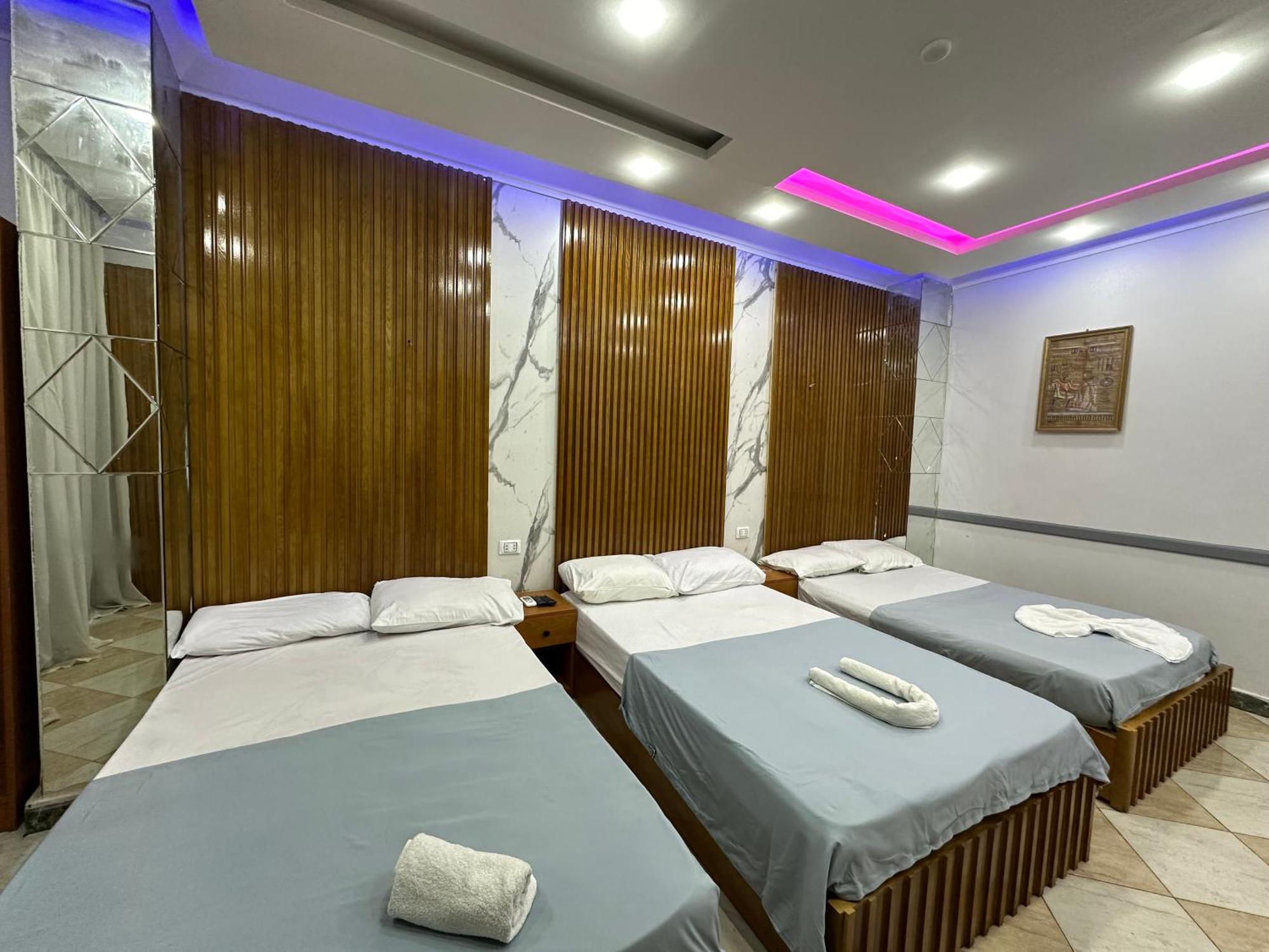 Demo Pyramids View Hotel Kafrat al Jabal
