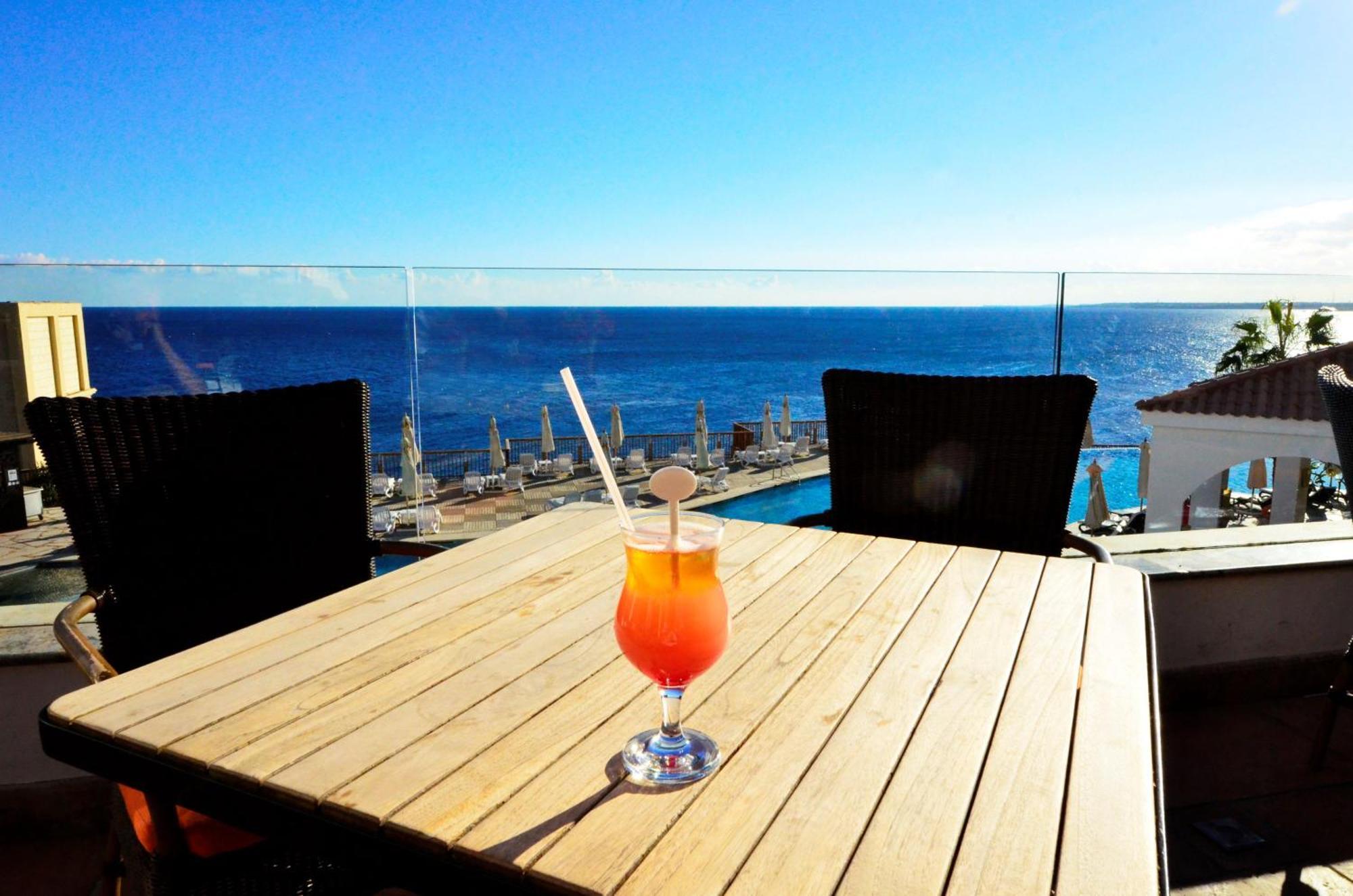Reef Oasis Blue Bay &