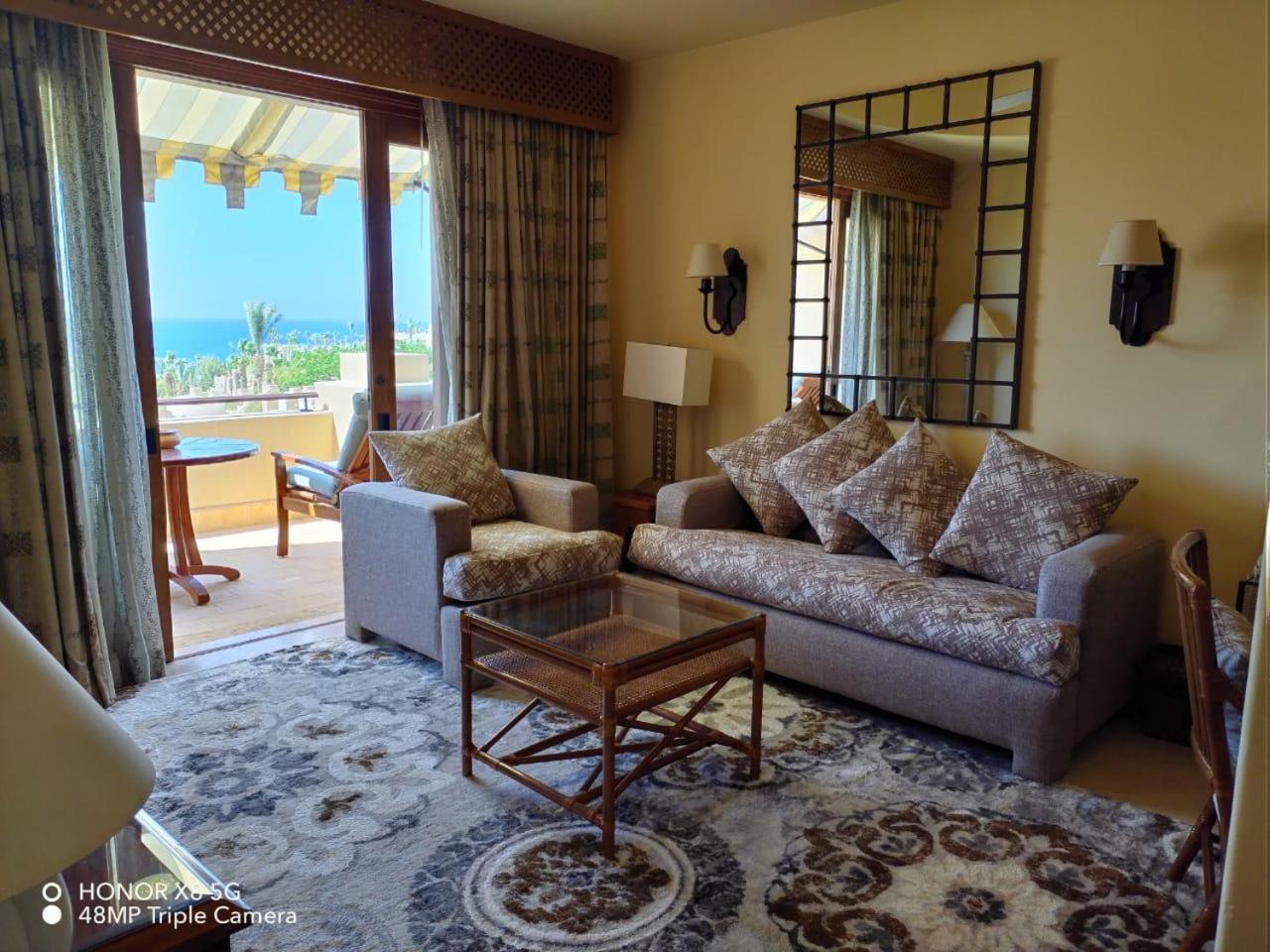 Hotel Yamour Royal In Four Seasons Sheikh
