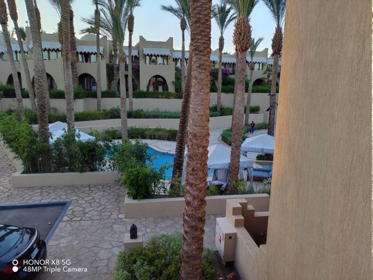 Yamour Royal In Four Seasons Sheikh Hotel 5*