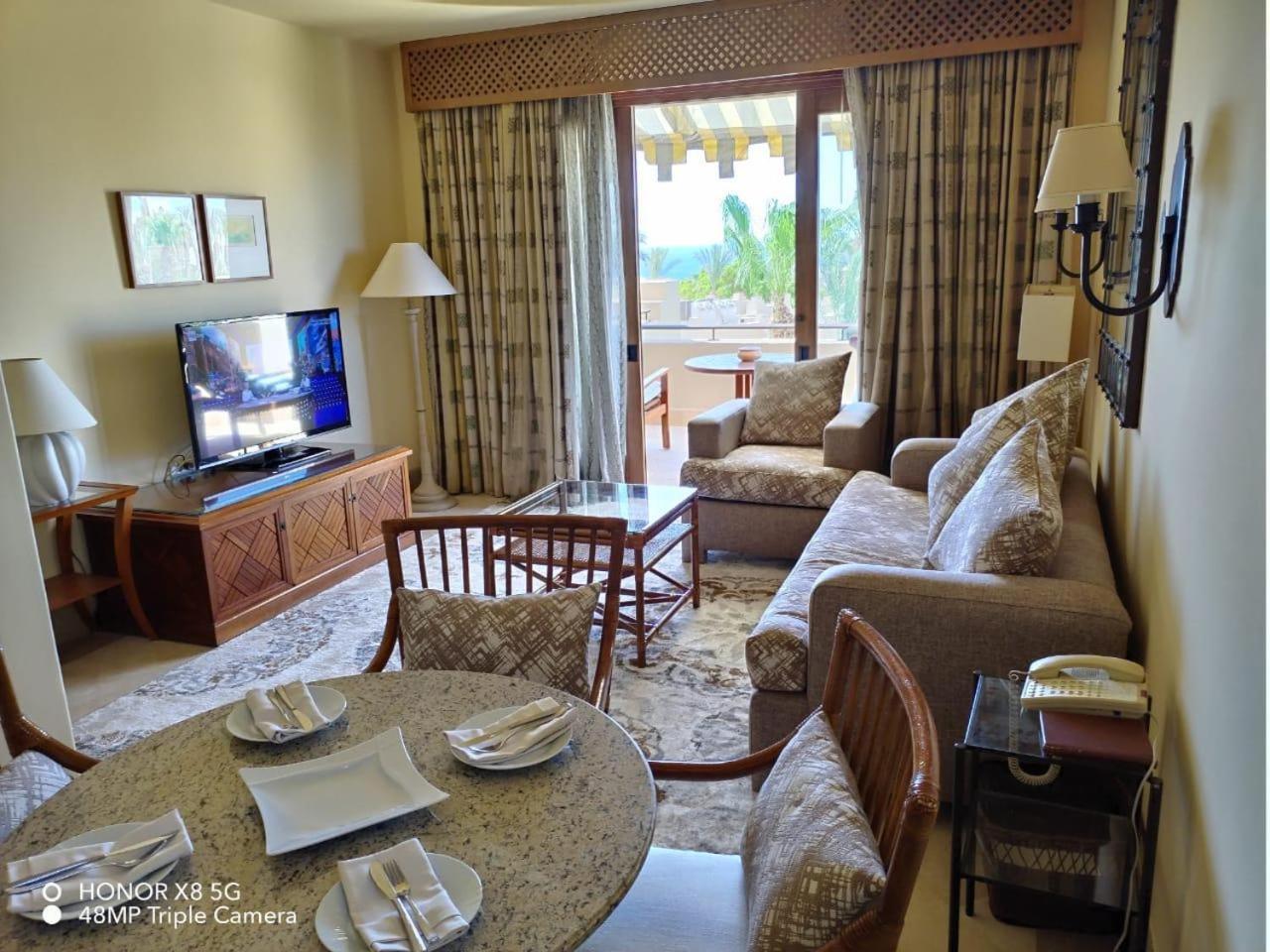 Hotel Yamour Royal In Four Seasons Sheikh
