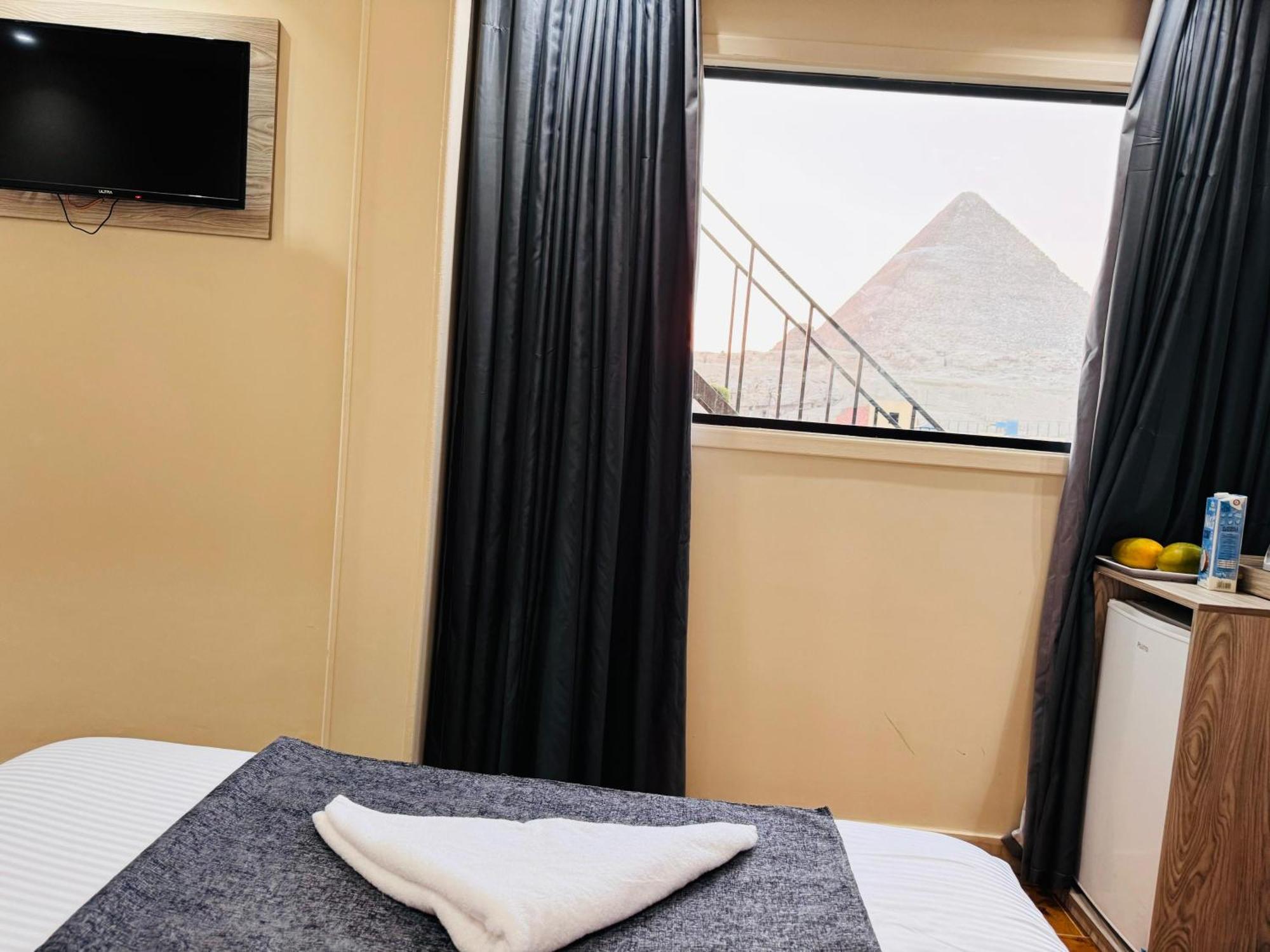 New Scarab Pyramids View Hotel 3*