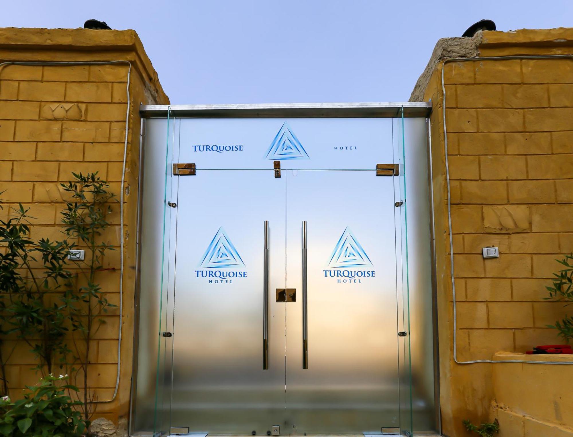 Turquoise Pyramids Gate Centre