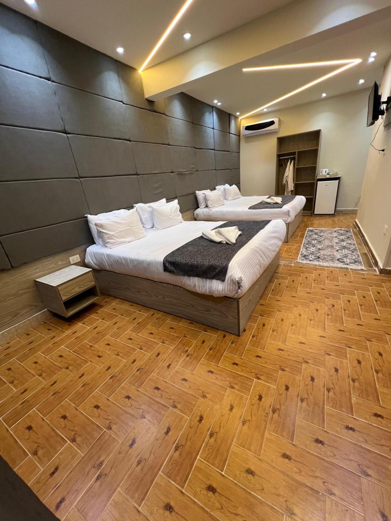 New Scarab Pyramids View Hotel 3*
